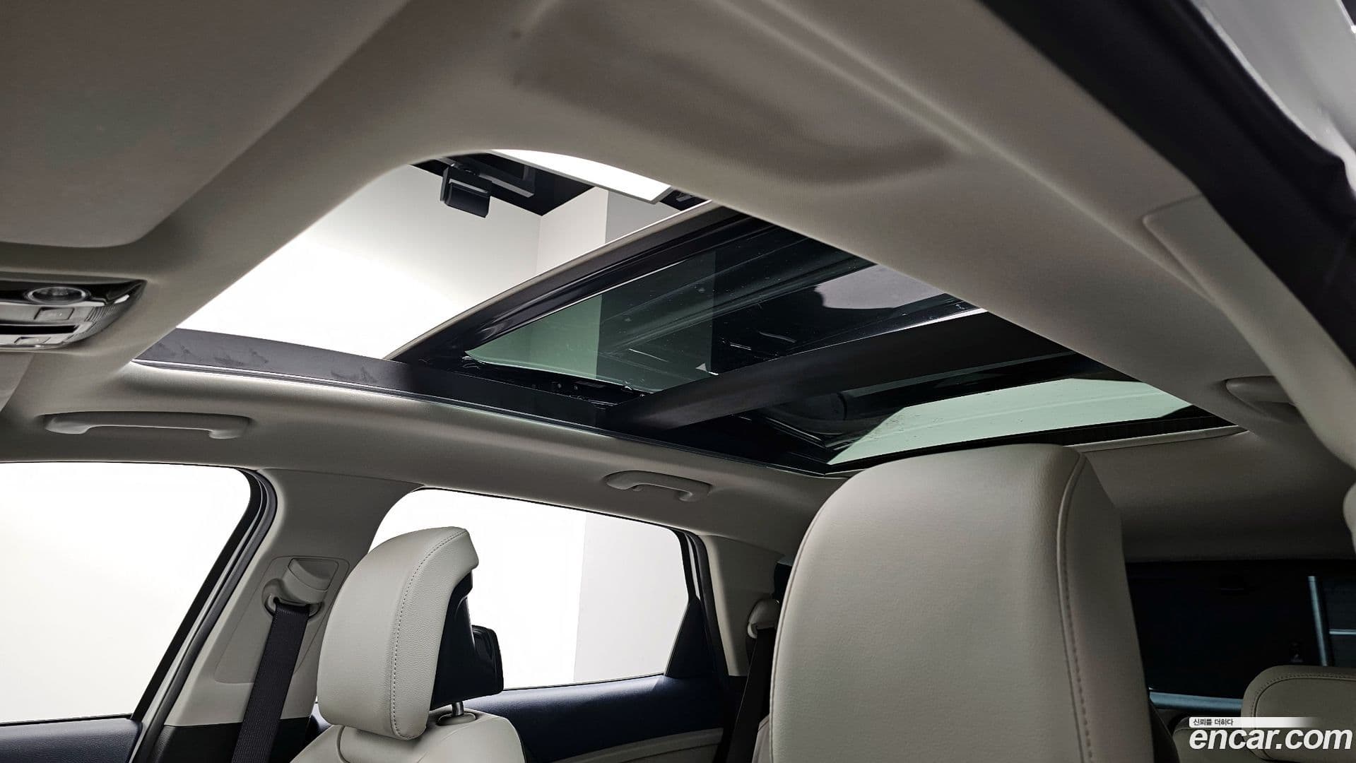 Main__Slider__Photo:Sportage Kia 2023.6-18