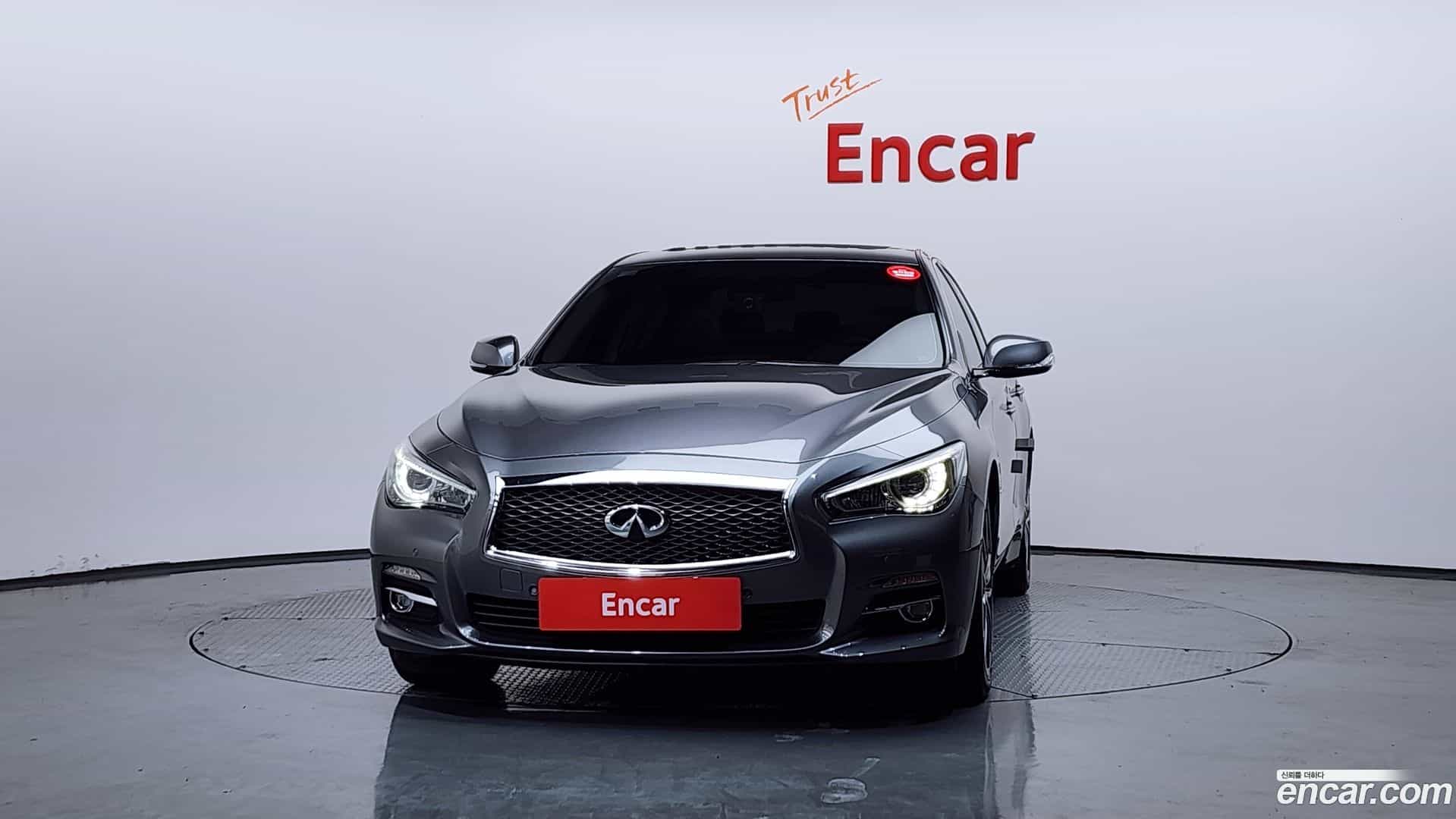 Q50 Infiniti 2016.6-OUTER-003