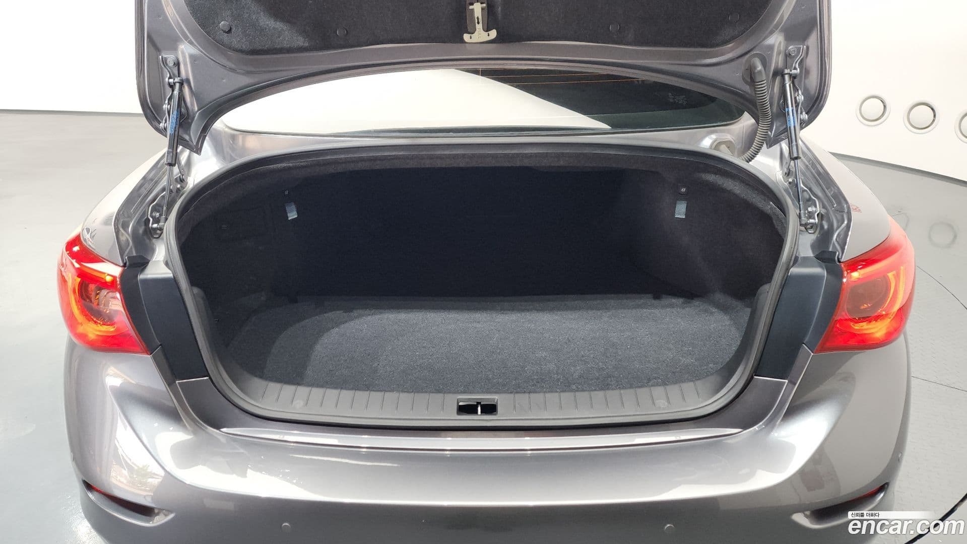 Main__Slider__Photo:Q50 Infiniti 2016.6-19