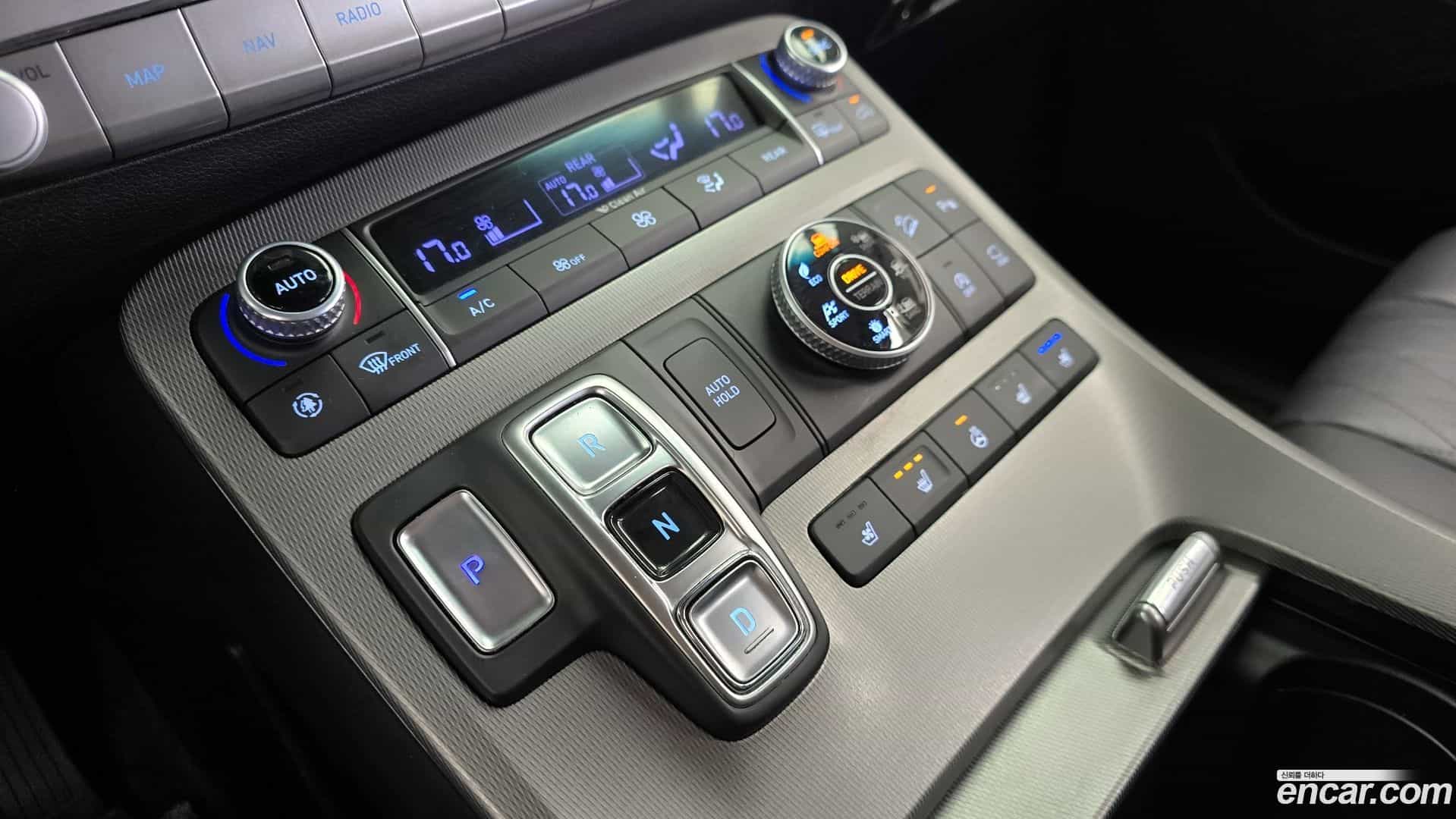 Palisade Hyundai 2022.2-INNER-009