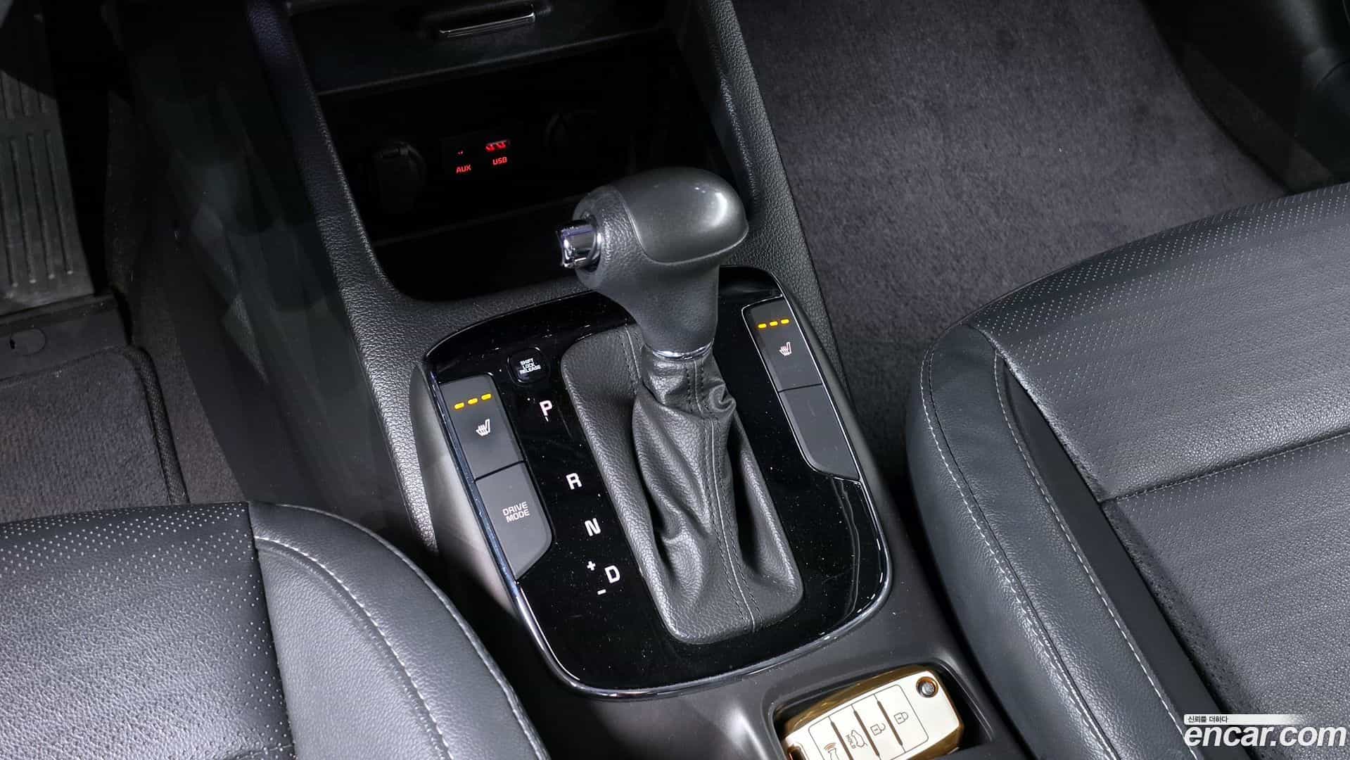 K3 Kia 2017.1-INNER-009