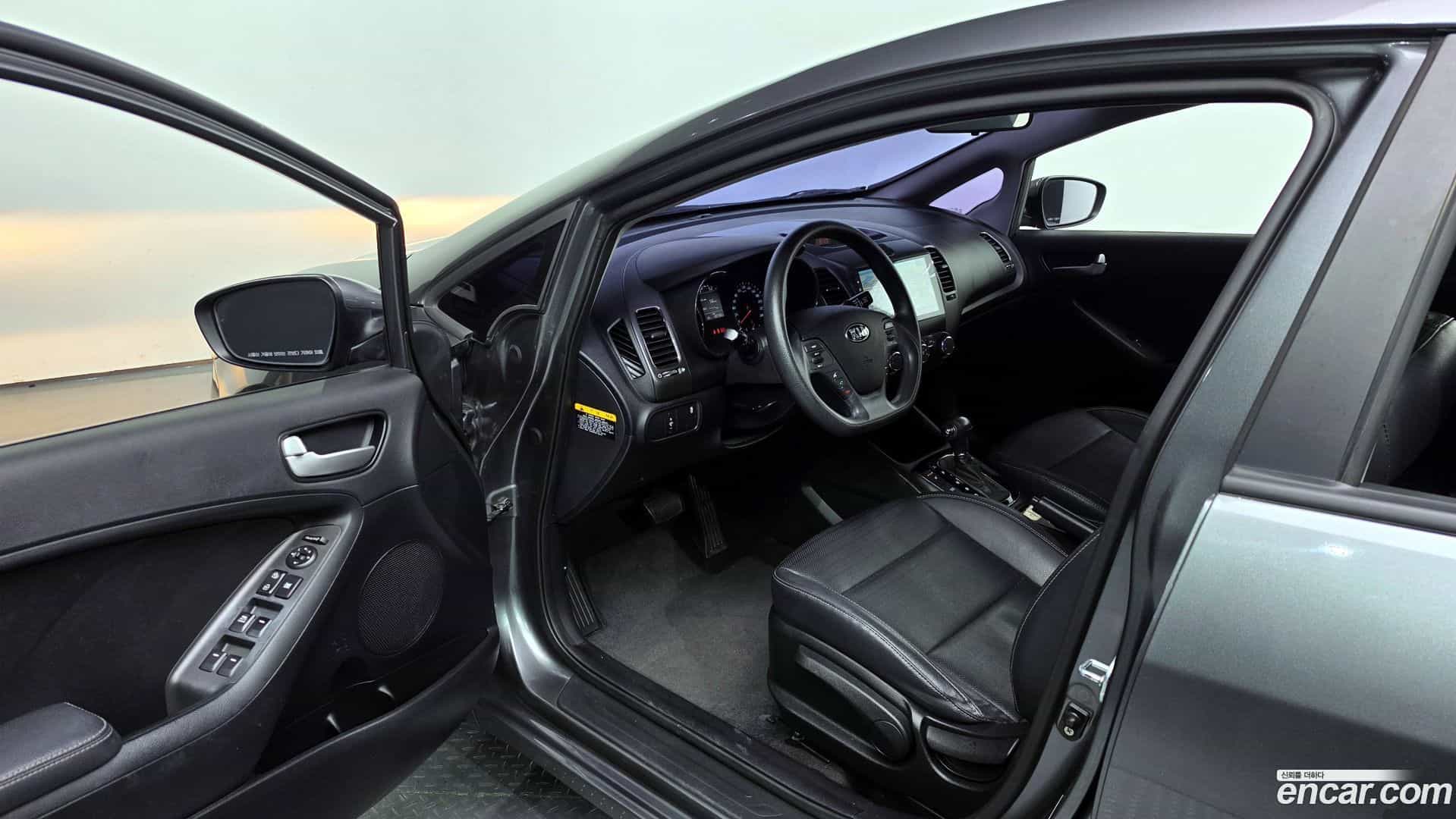 K3 Kia 2017.1-OPTION-015