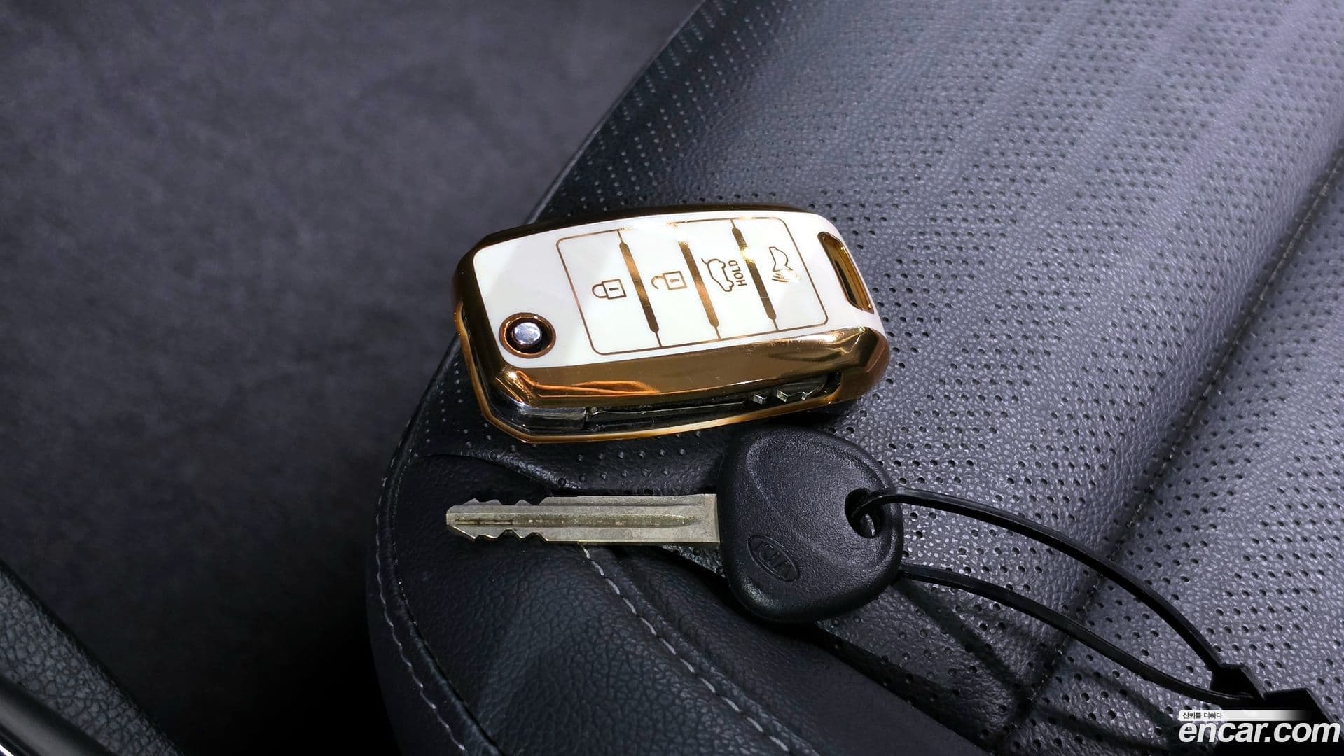 Main__Slider__Photo:K3 Kia 2017.1-18