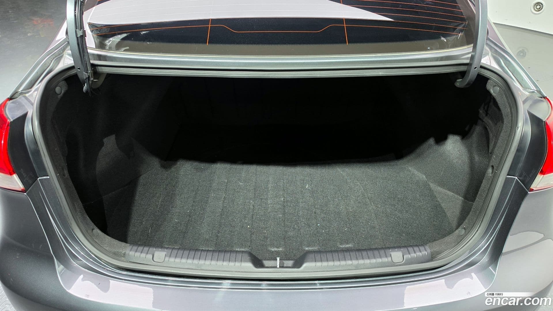 Main__Slider__Photo:K3 Kia 2017.1-19