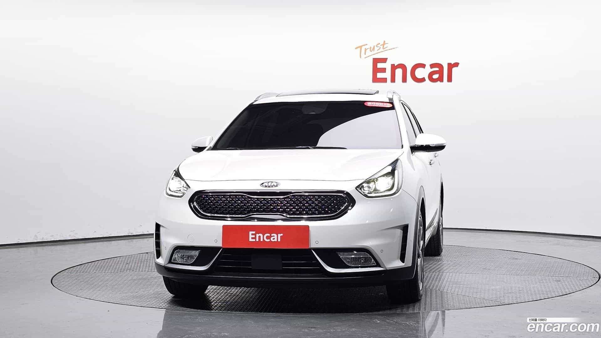 Niro Kia 2017.10-OUTER-003