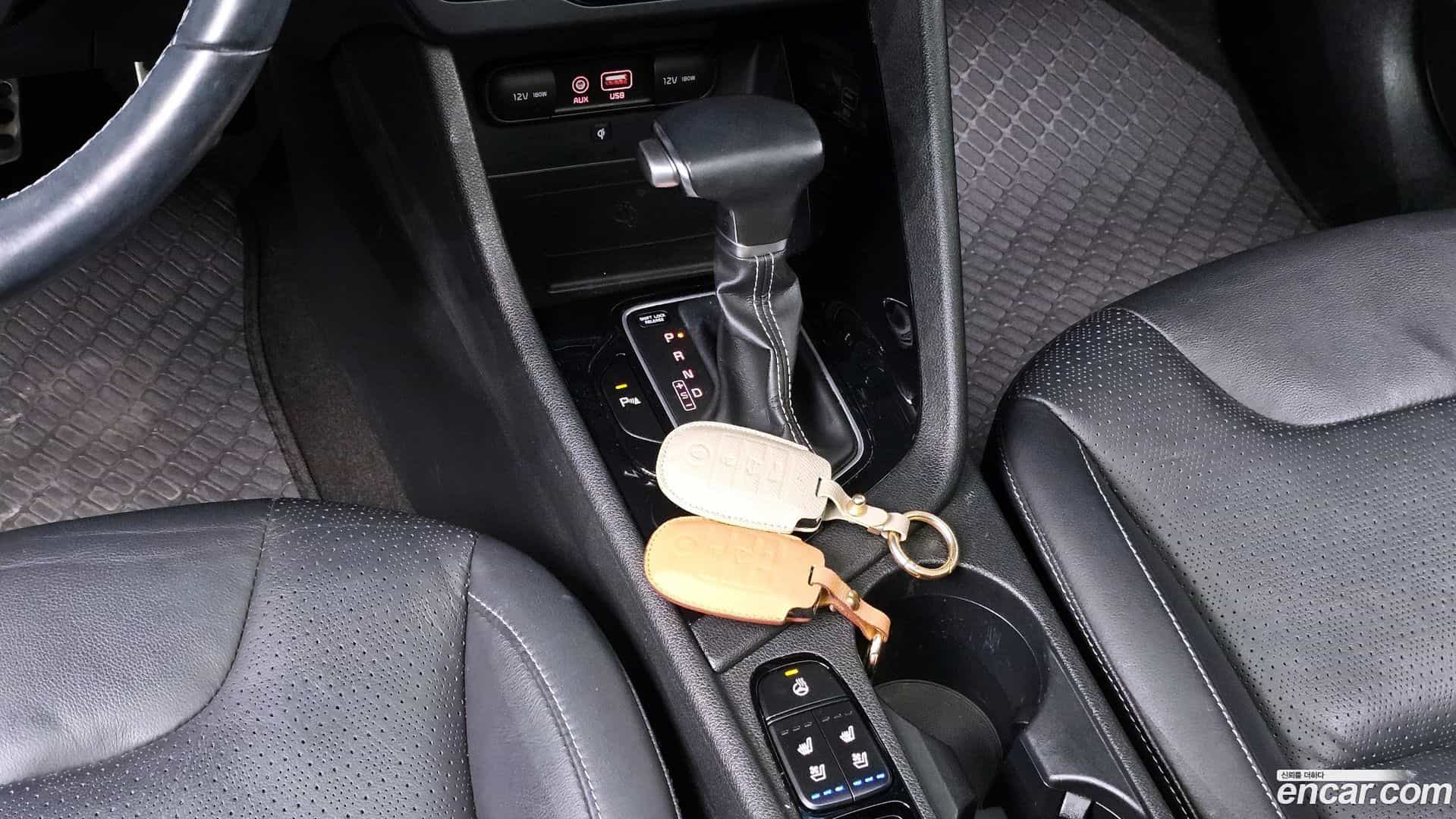 Niro Kia 2017.10-INNER-009