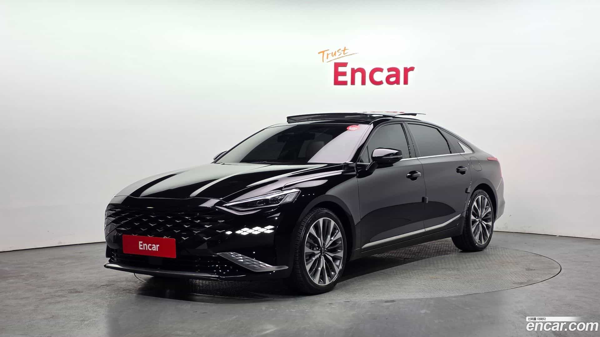 K8 Kia 2023.4-OUTER-001