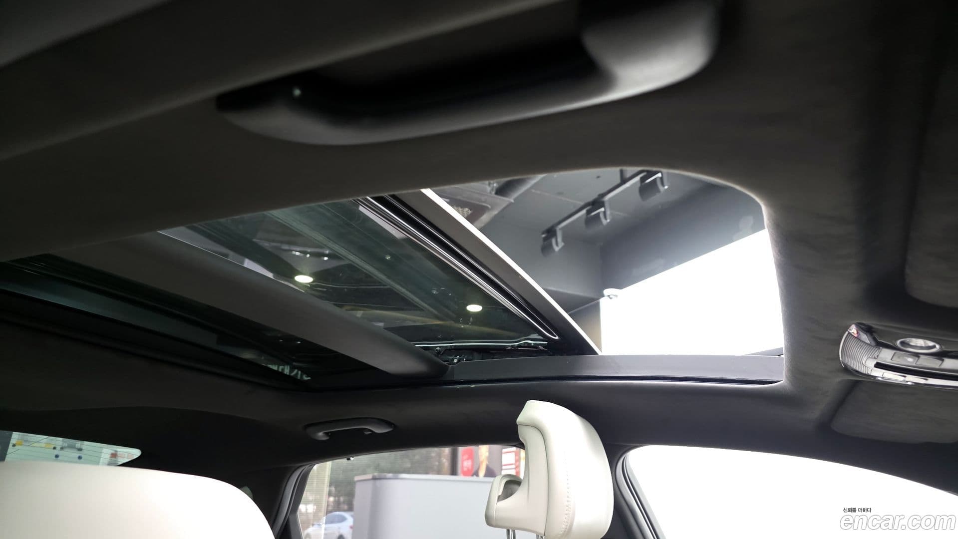 Main__Slider__Photo:K8 Kia 2023.4-16