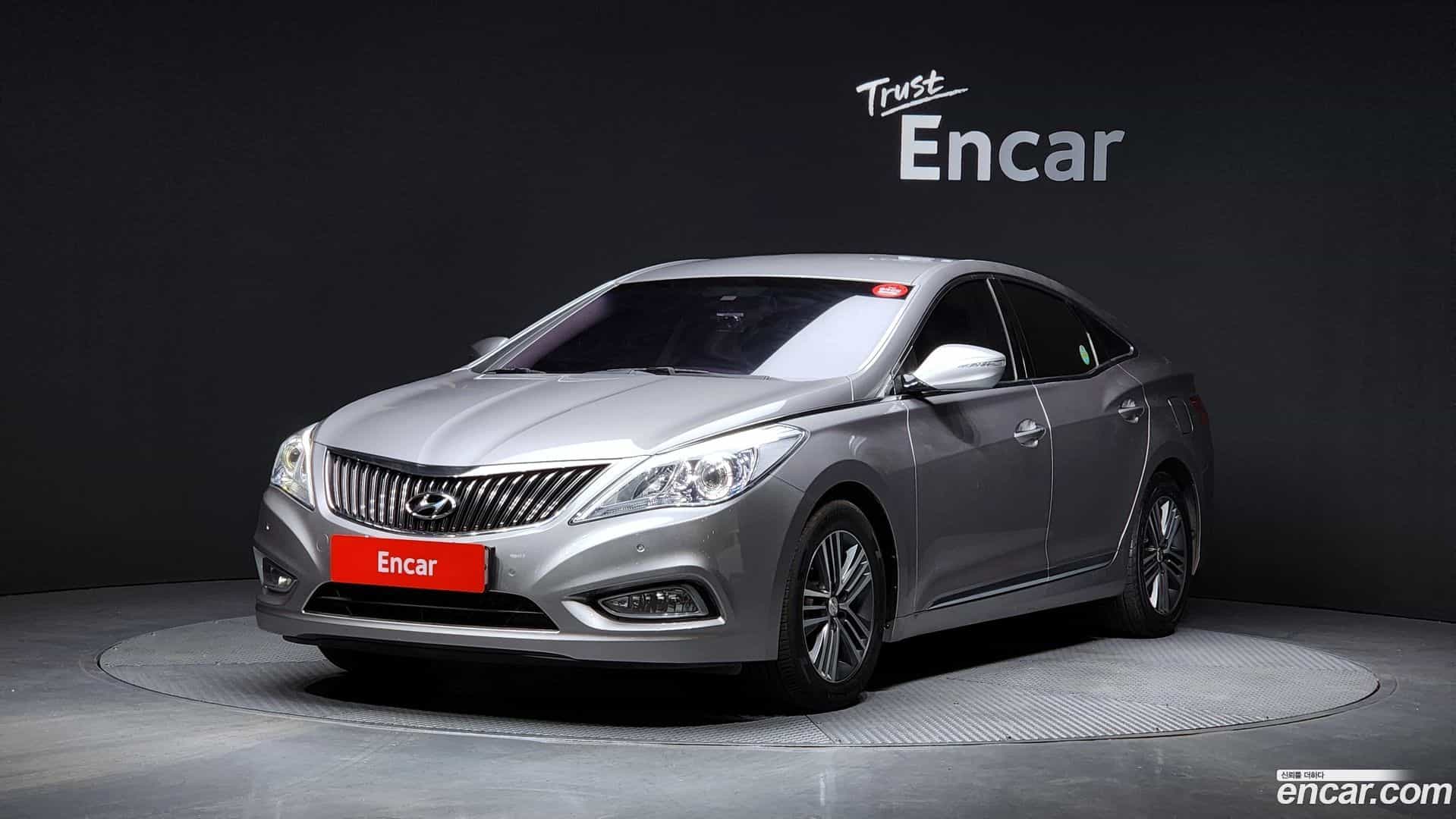 Grandeur Hyundai 2014.2-OUTER-001