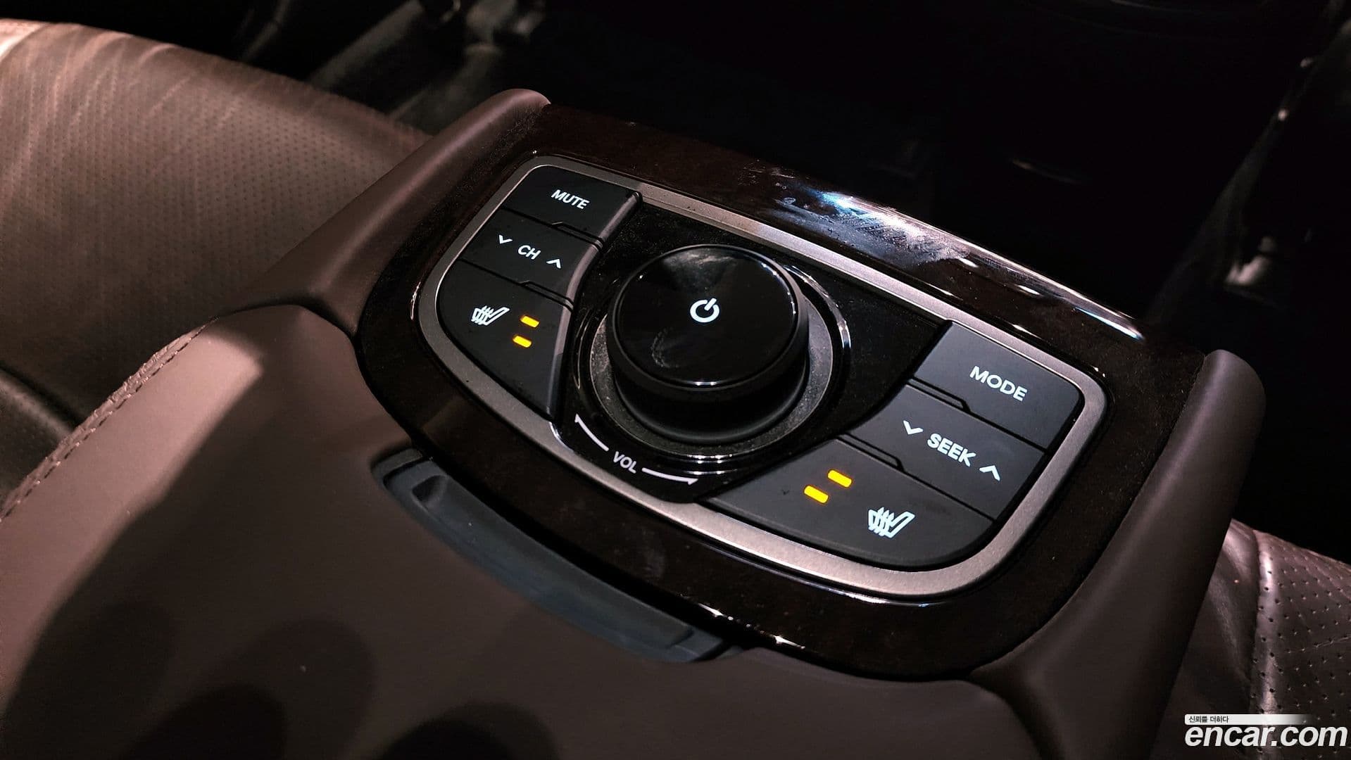 Main__Slider__Photo:Grandeur Hyundai 2014.2-16