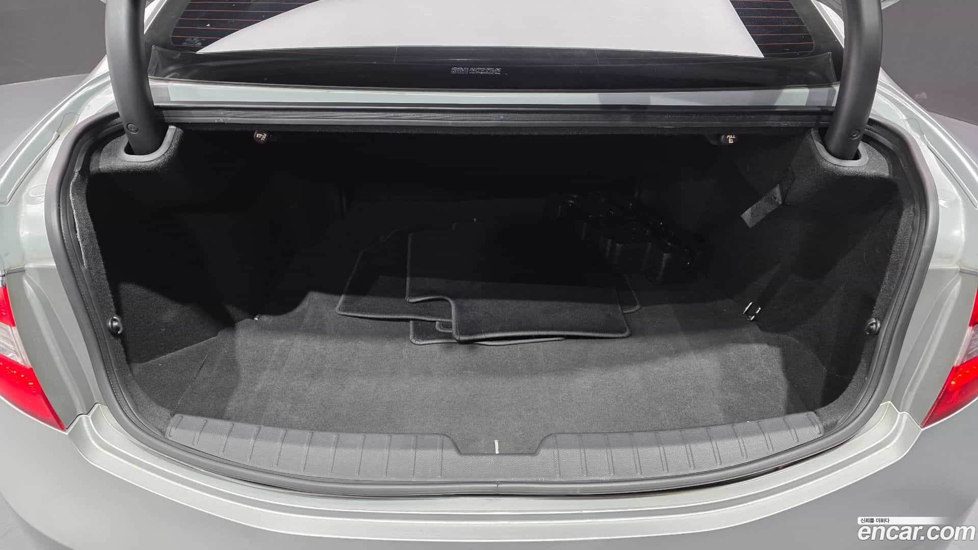 Grandeur Hyundai 2013.11-OPTION-024