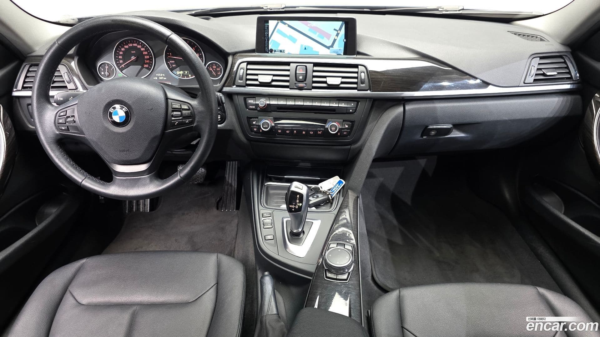 Main__Slider__Photo:3-Series BMW 2015.7-6