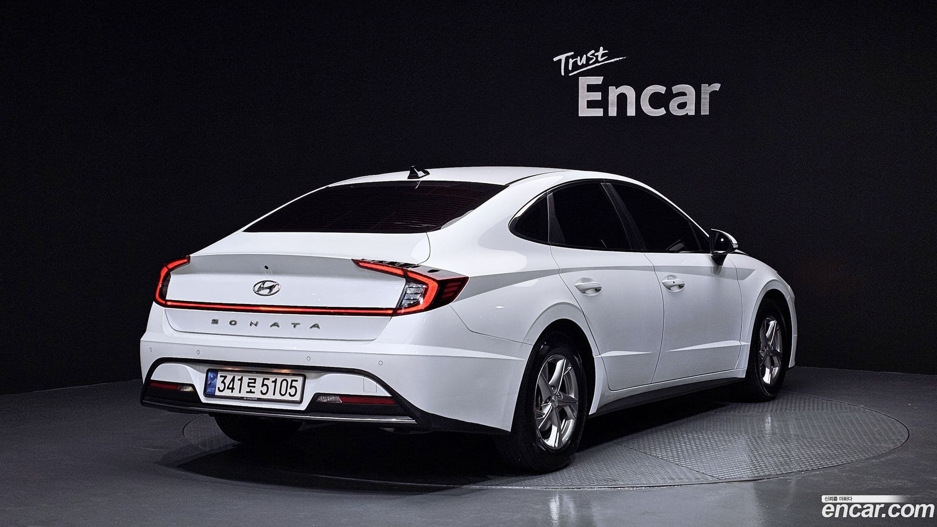 Main__Slider__Photo:Sonata Hyundai 2019.9-1