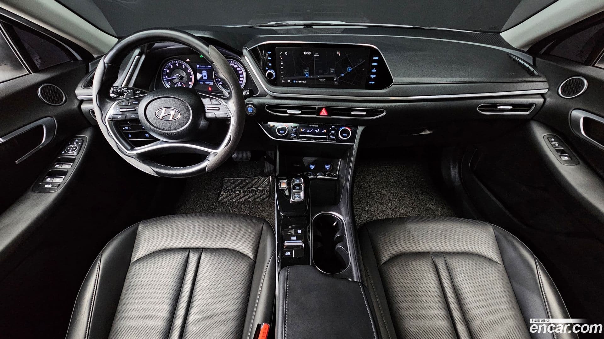 Main__Slider__Photo:Sonata Hyundai 2019.9-6