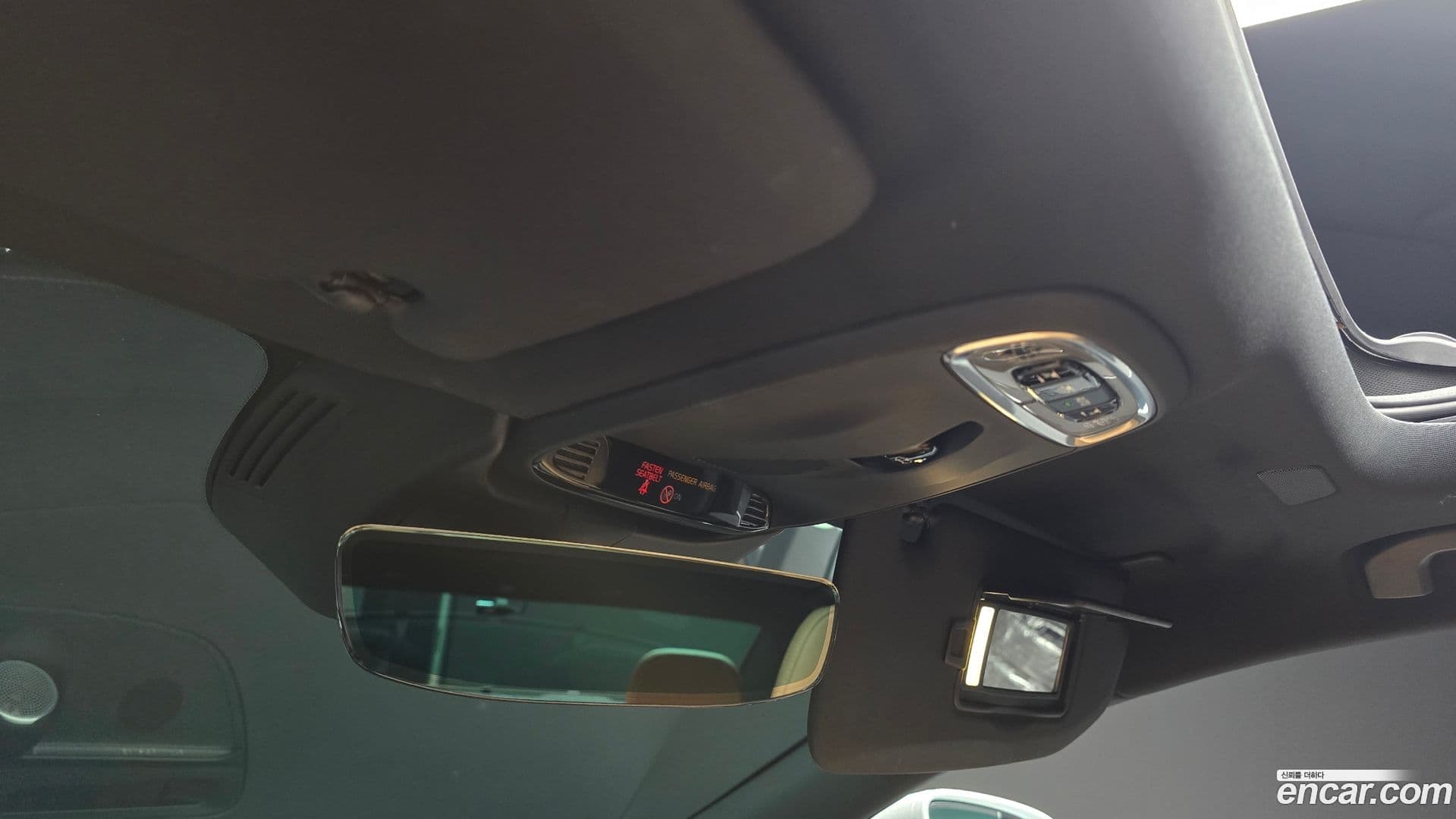 Main__Slider__Photo:S60 Volvo 2021.8-19