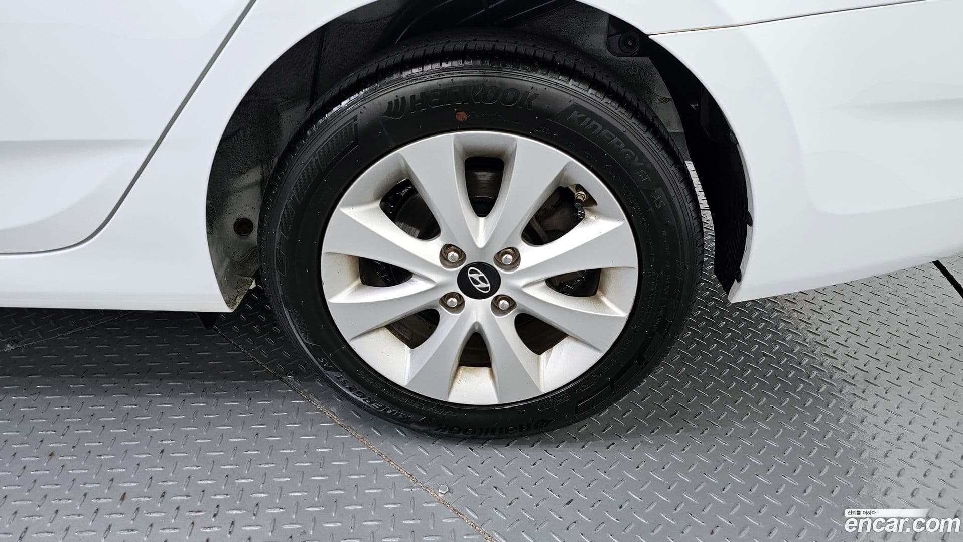 Main__Slider__Photo:Accent Hyundai 2015.1-4