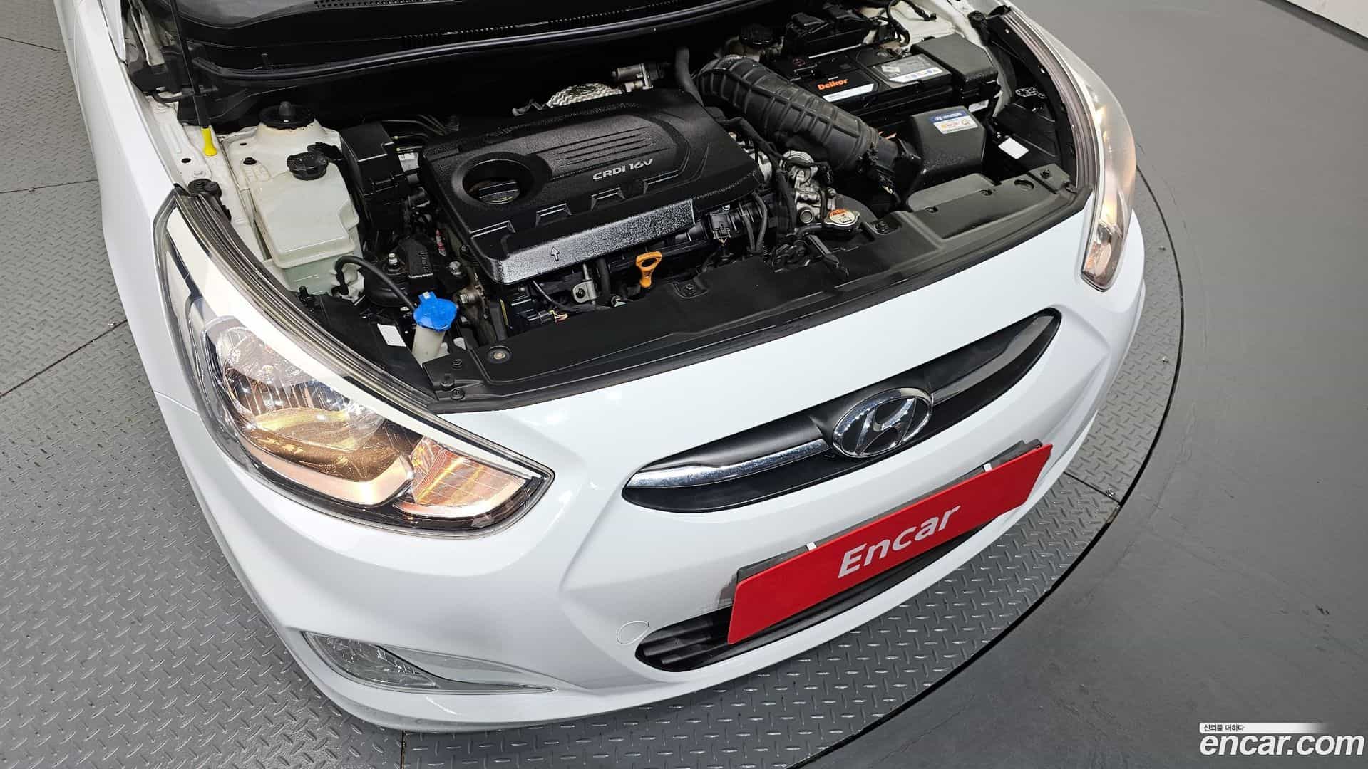 Accent Hyundai 2015.1-OUTER-006