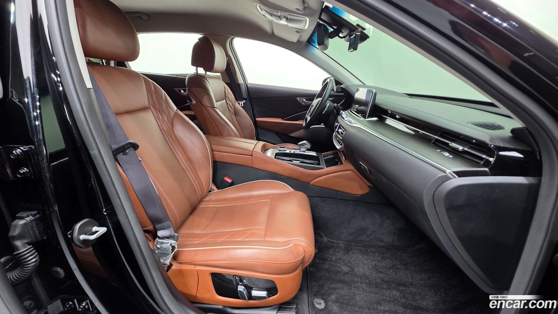 Main__Slider__Photo:K9 Kia 2021.0-9