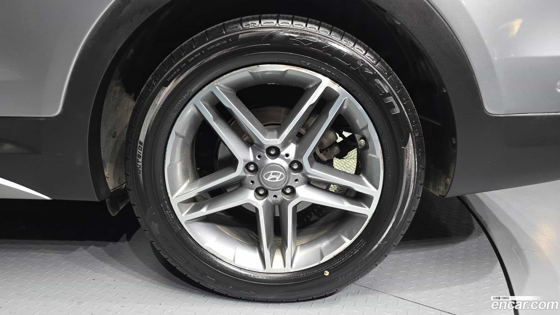 Maxcruz Hyundai 2015.10-OUTER-005