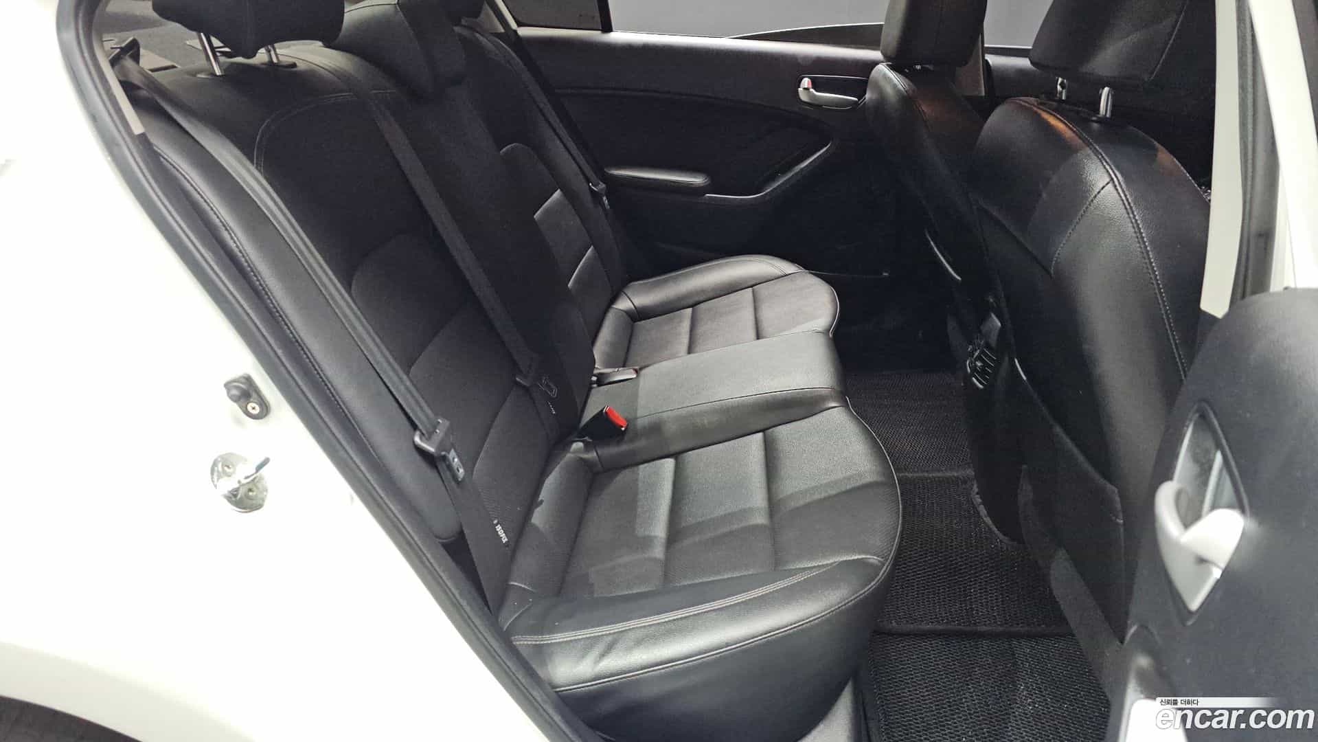 K3 Kia 2014.3-OPTION-016