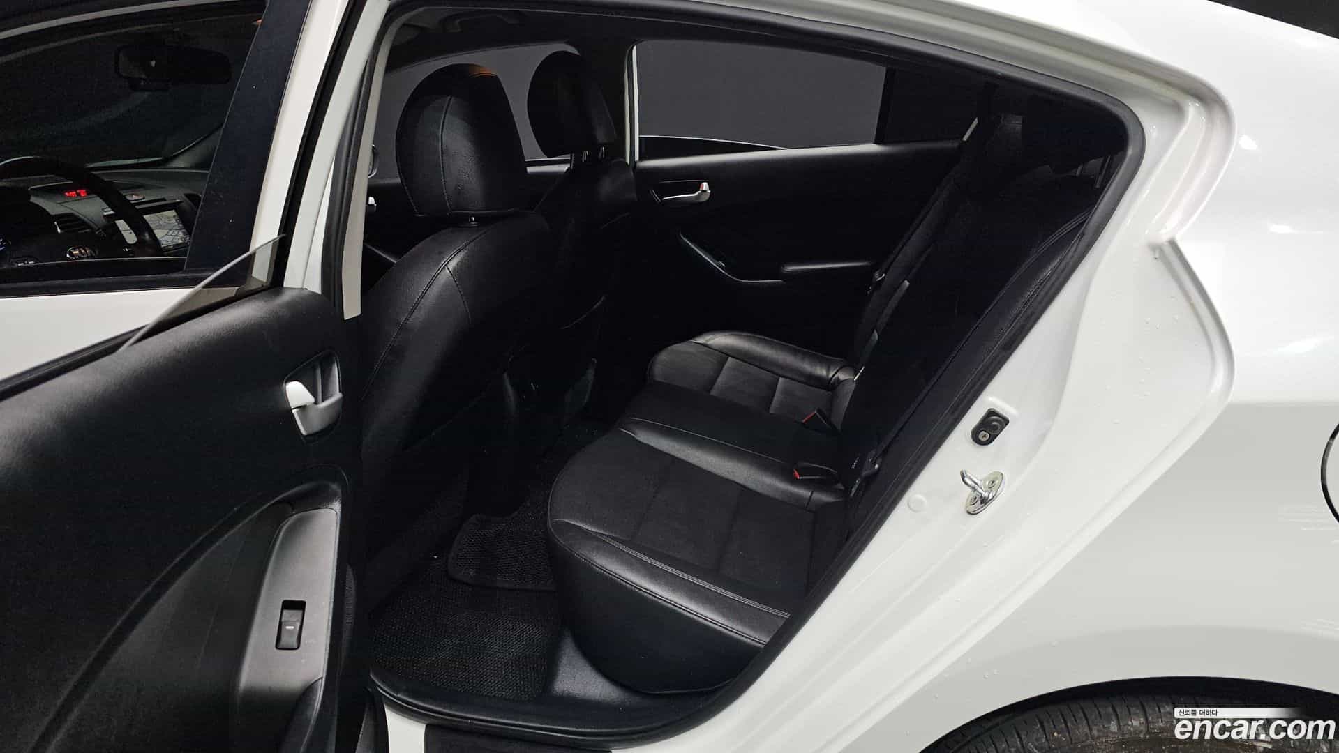 K3 Kia 2014.3-OPTION-017