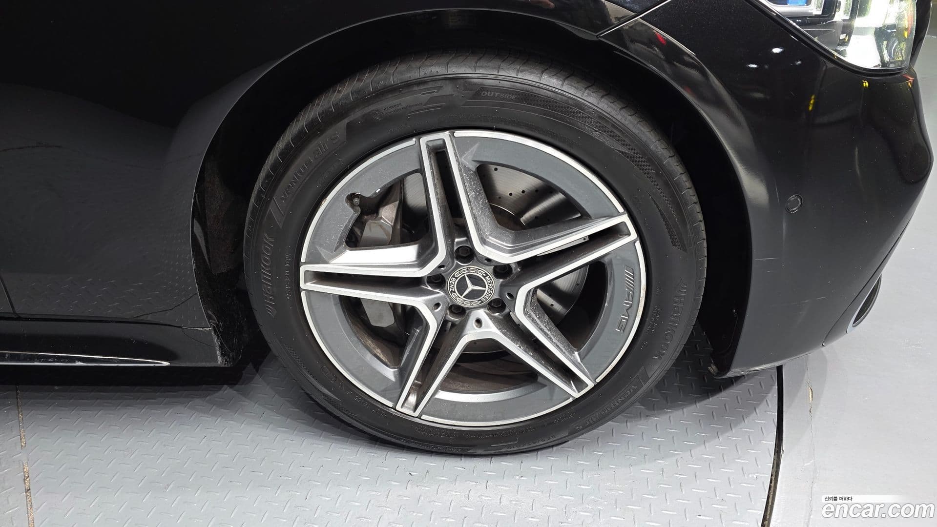 Main__Slider__Photo:S-Class Mercedes-Benz 2022.5-4