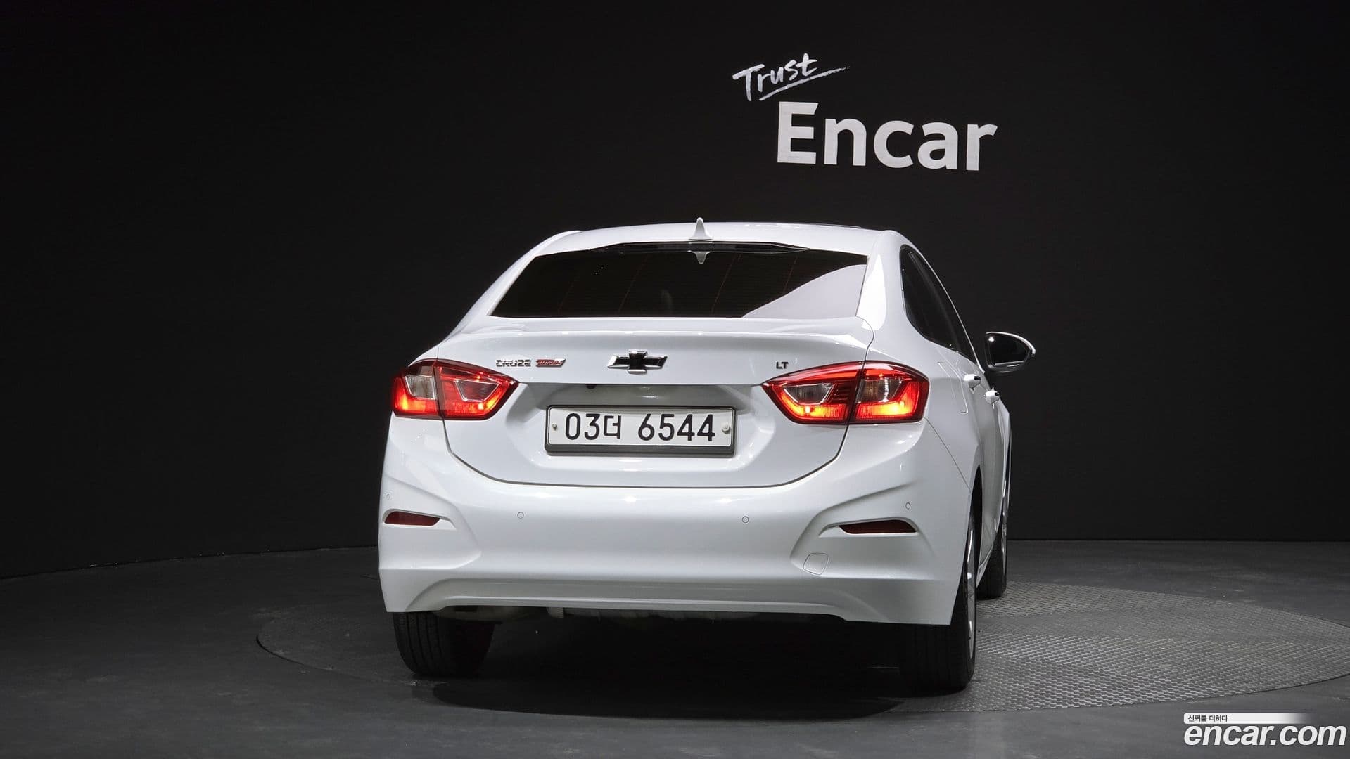 Main__Slider__Photo:Cruze ChevroletGMDaewoo 2017.4-3