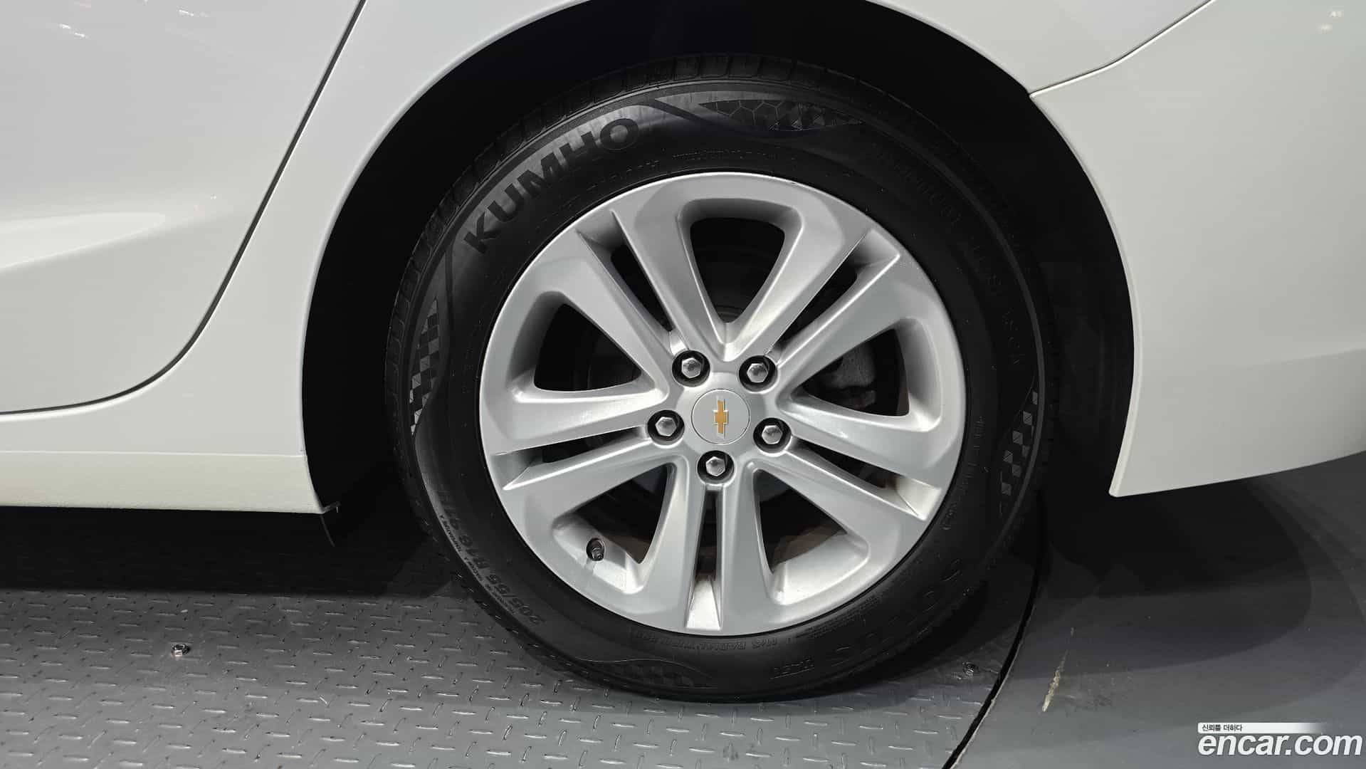 Cruze ChevroletGMDaewoo 2017.4-OUTER-005