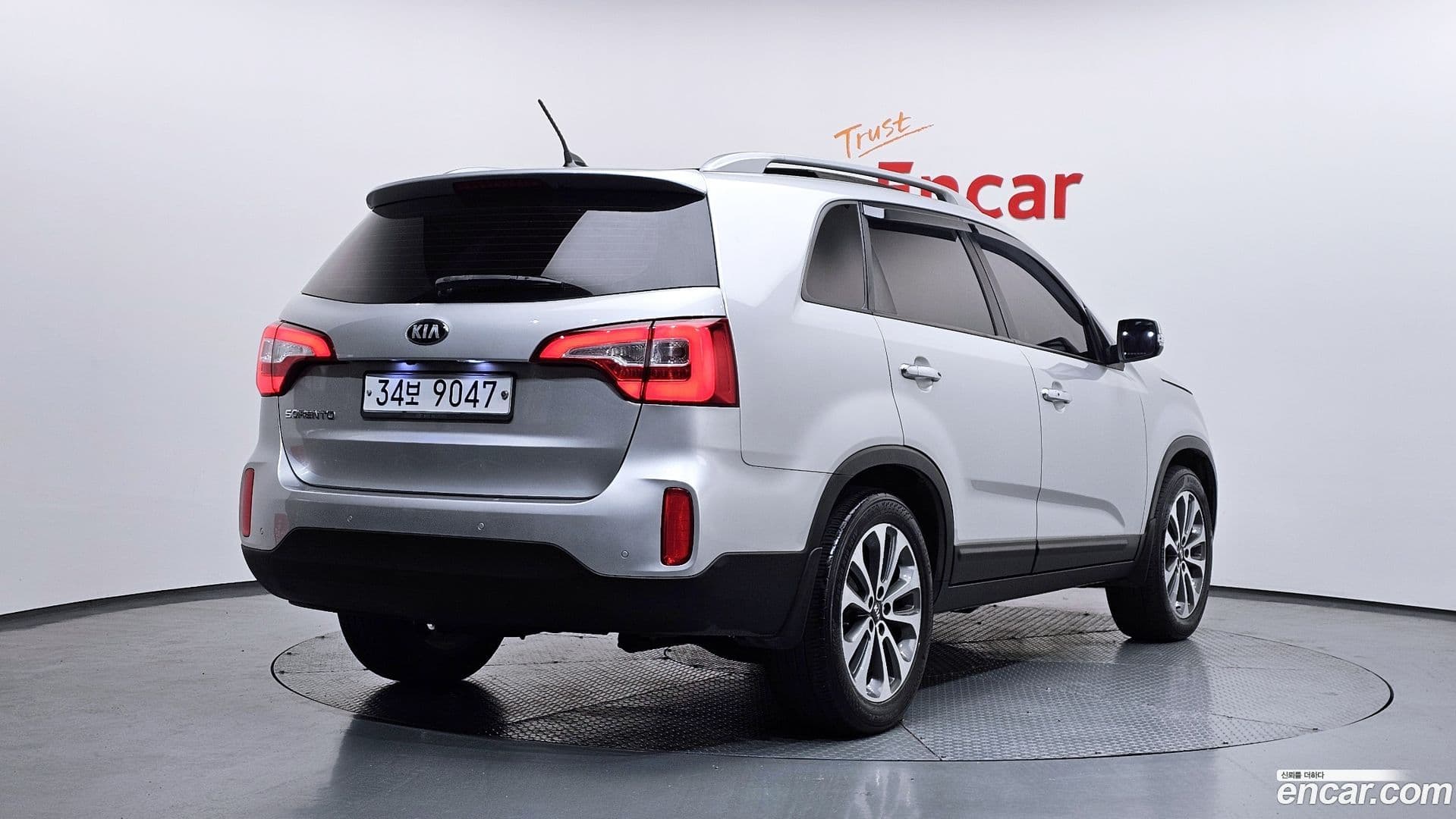 Main__Slider__Photo:Sorento Kia 2012.7-1