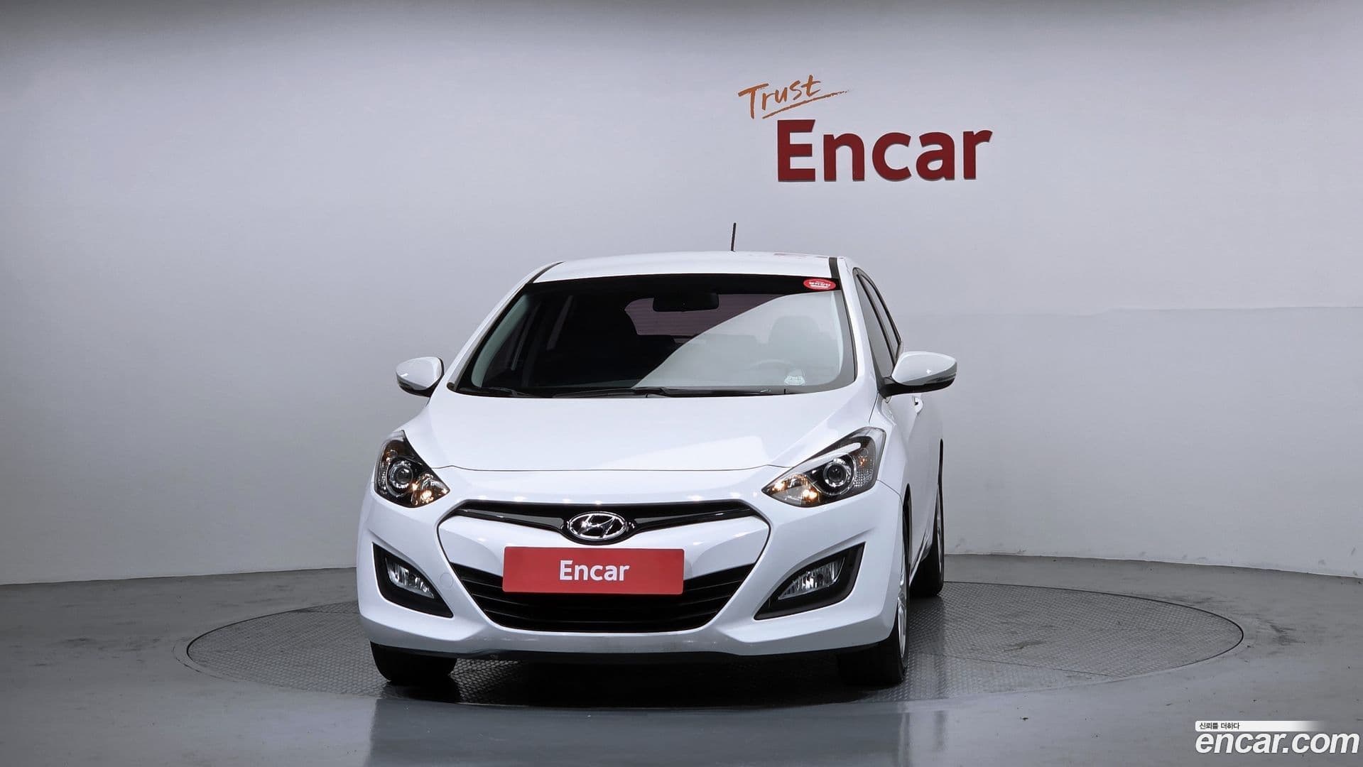 Main__Slider__Photo:i30 Hyundai 2013.8-2