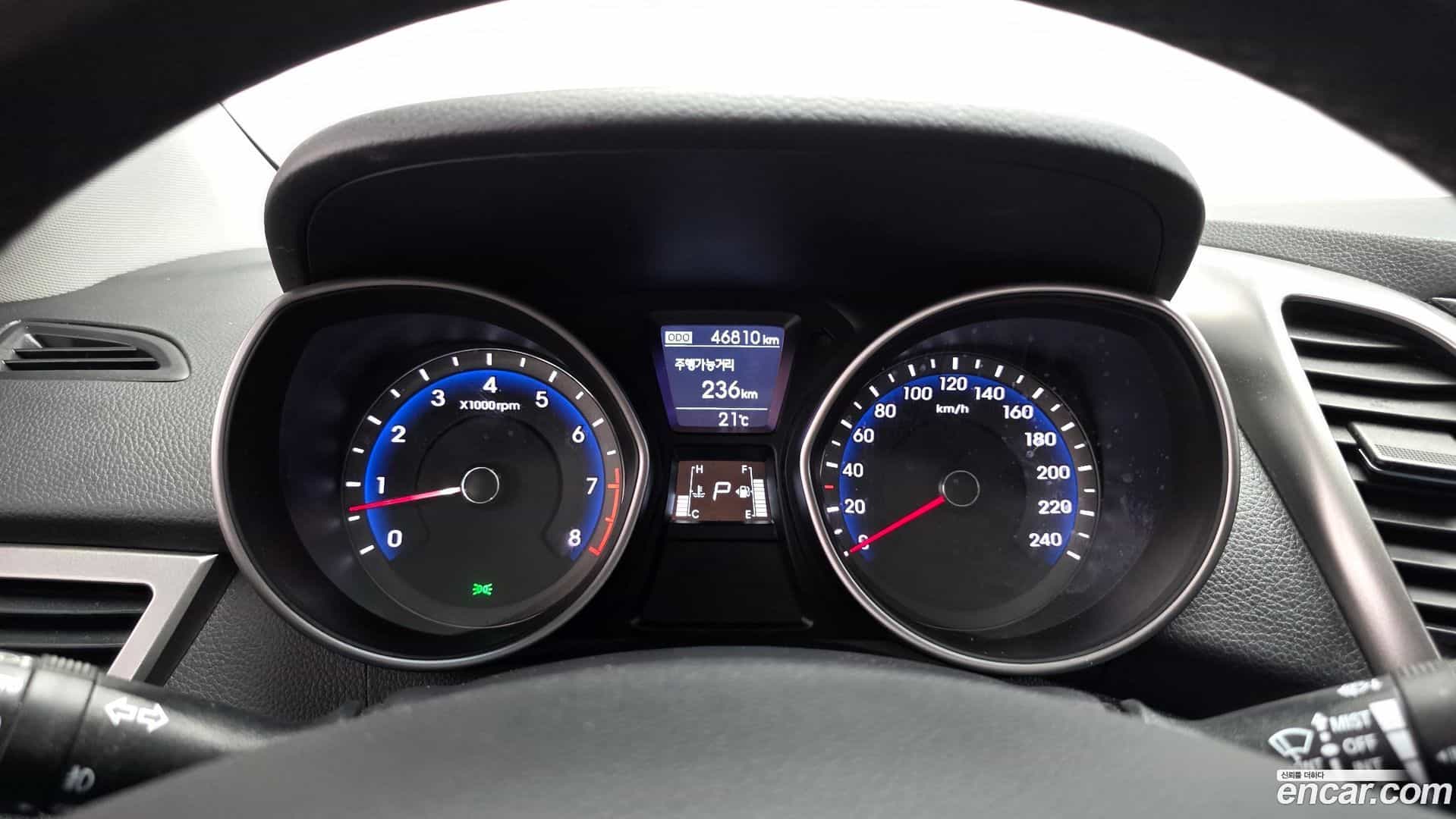 i30 Hyundai 2013.8-INNER-008