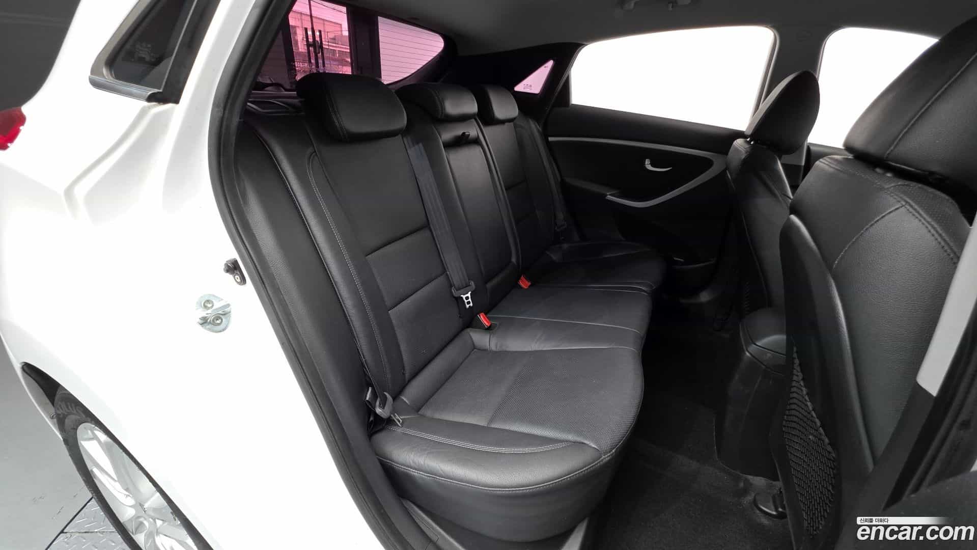 i30 Hyundai 2013.8-OPTION-017