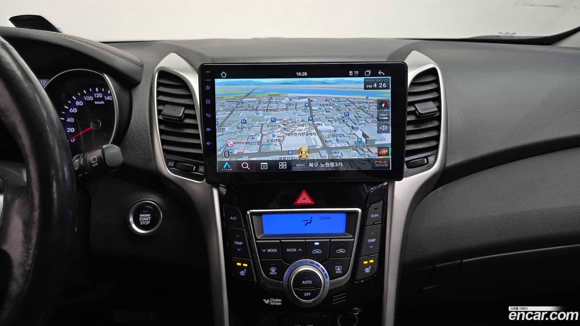 i30 Hyundai 2013.8-OPTION-019