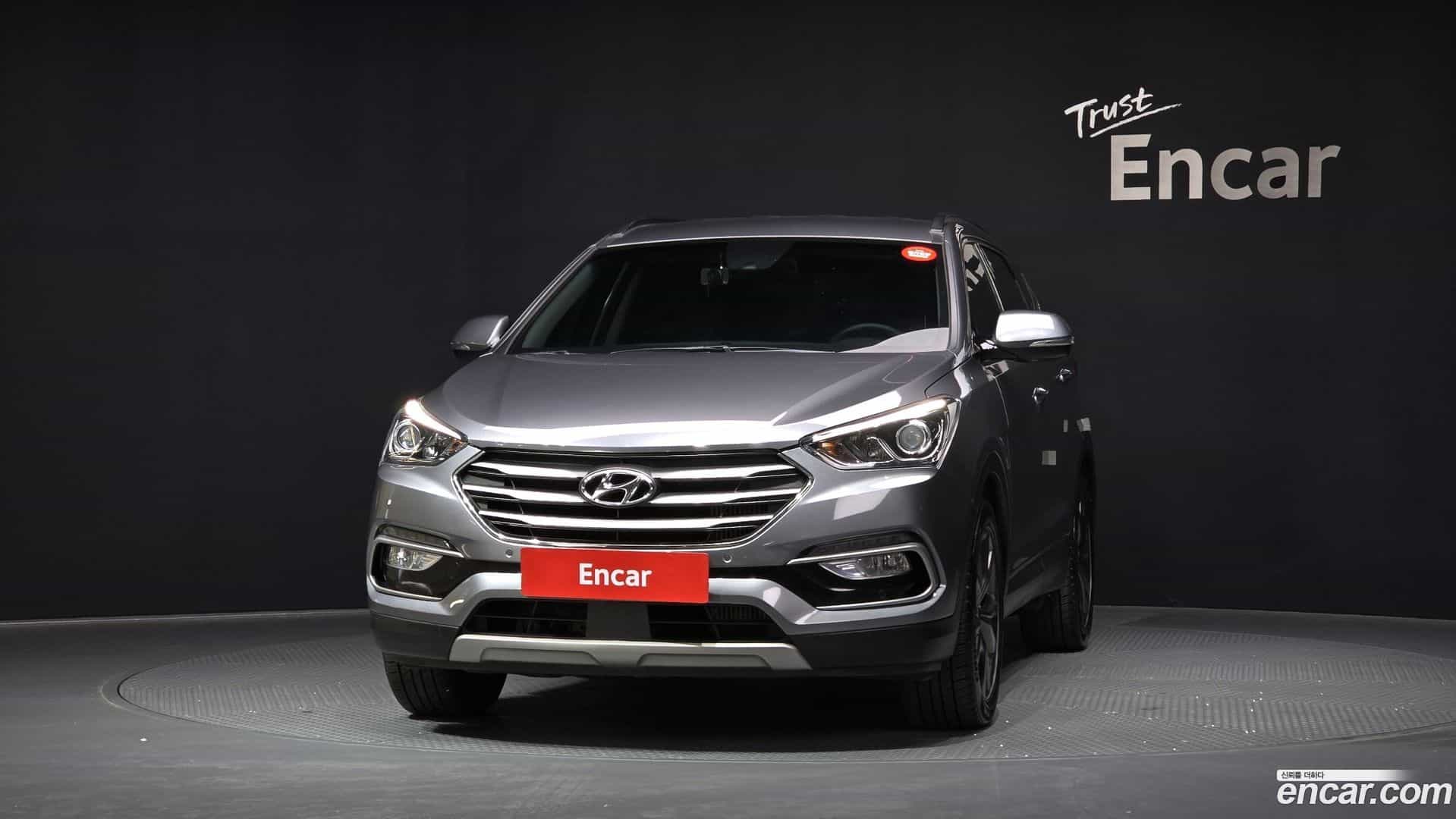 Santafe Hyundai 2016.8-OUTER-003