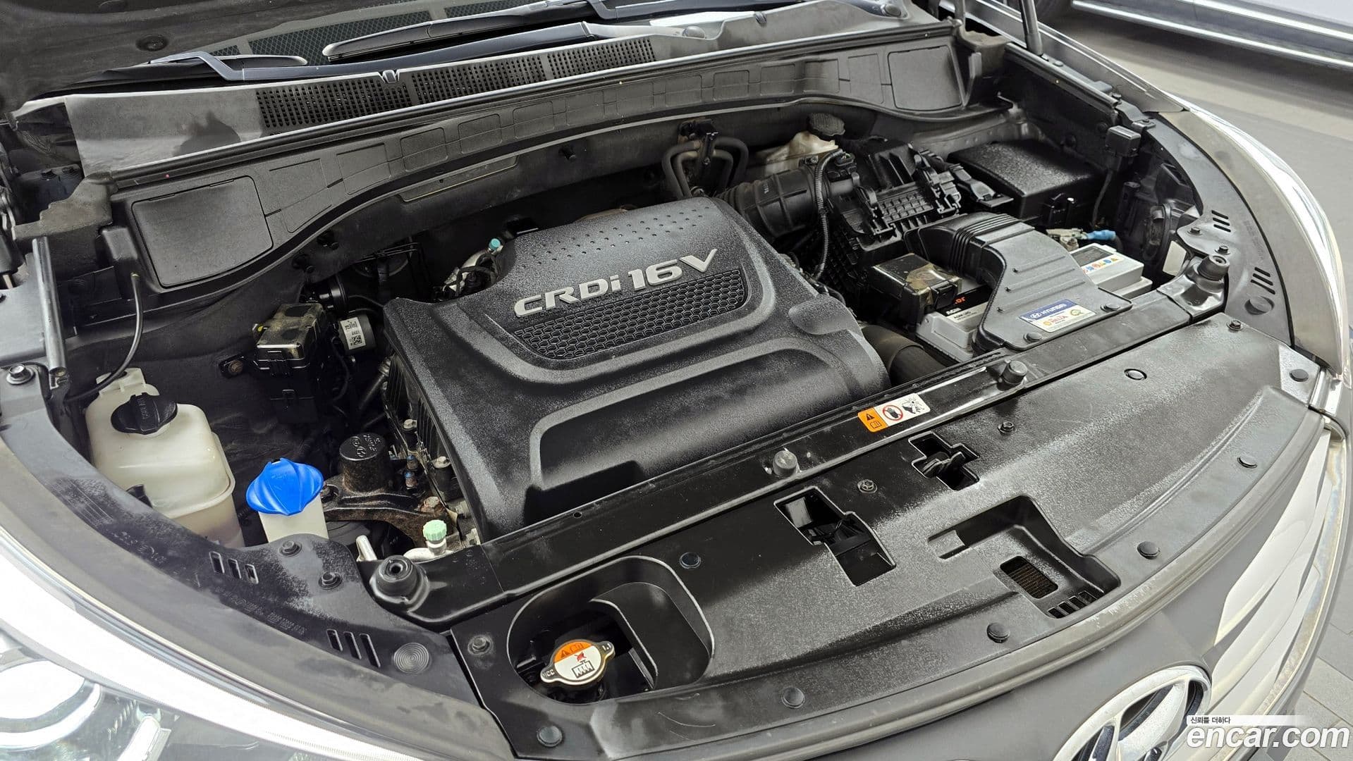 Main__Slider__Photo:Santafe Hyundai 2016.8-5