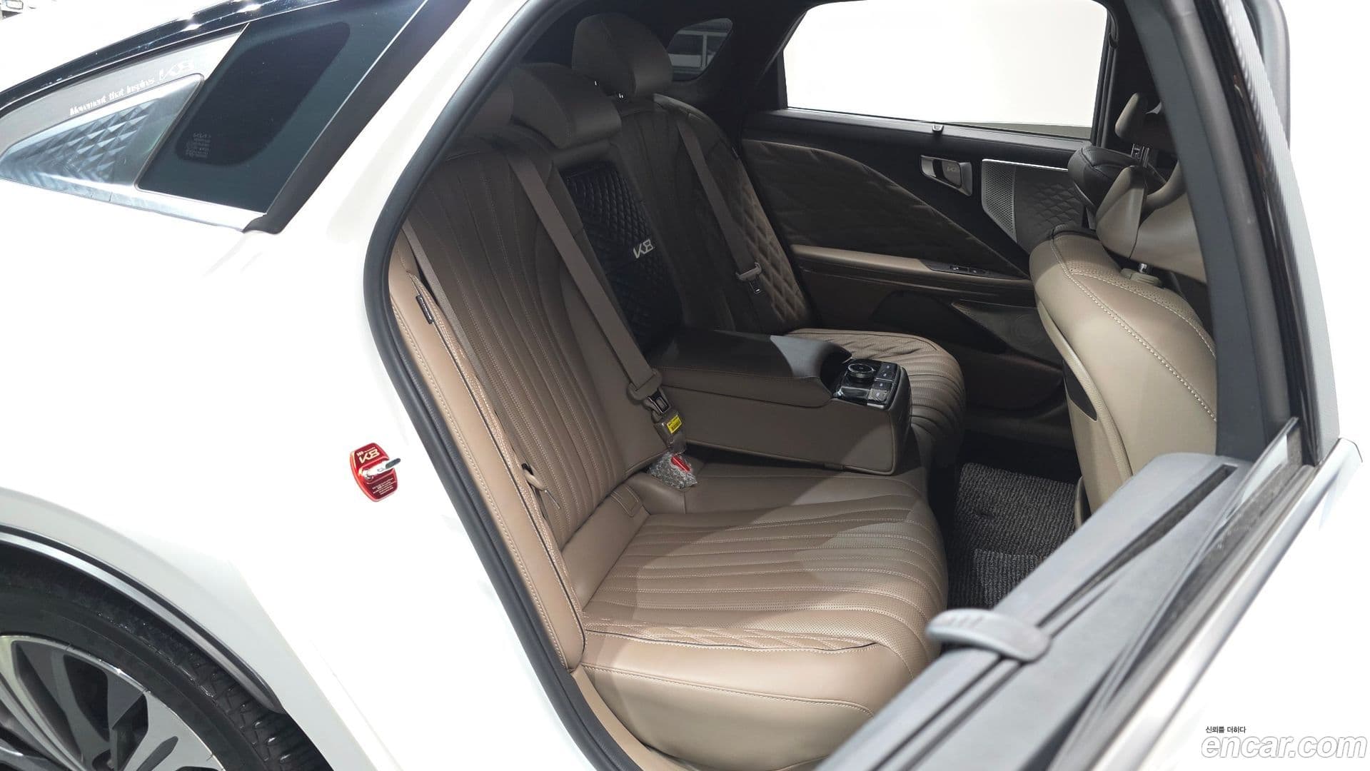 Main__Slider__Photo:K8 Kia 2023.3-11