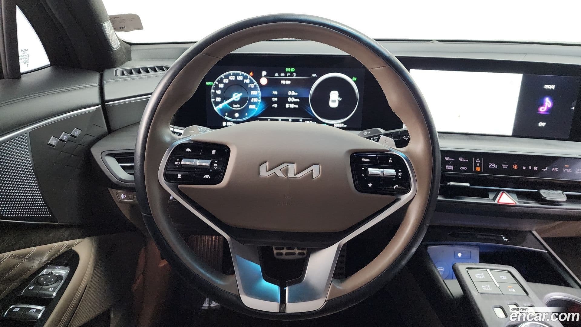 Main__Slider__Photo:K8 Kia 2023.2-12