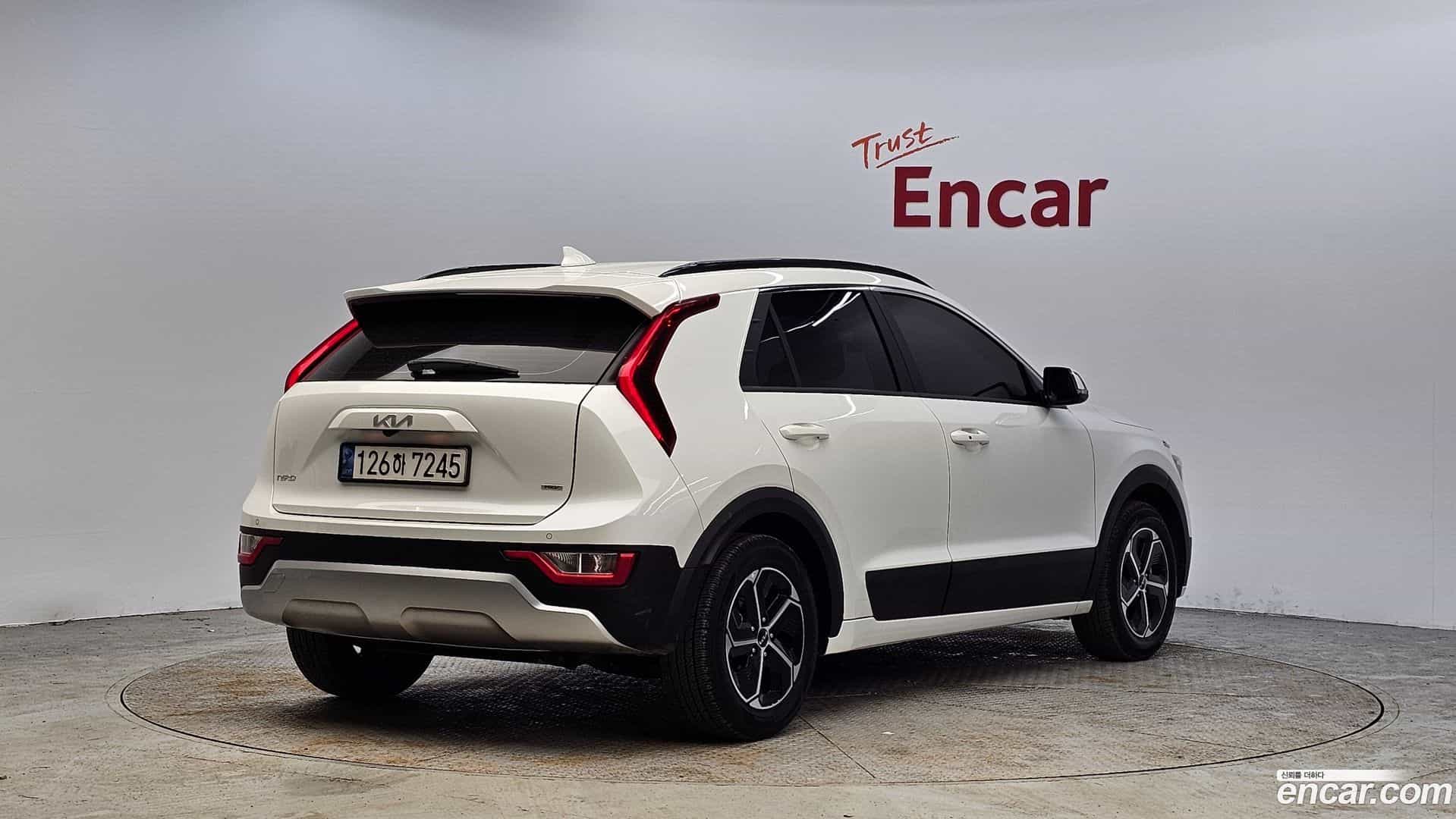 Niro Kia 2022.2-OUTER-002