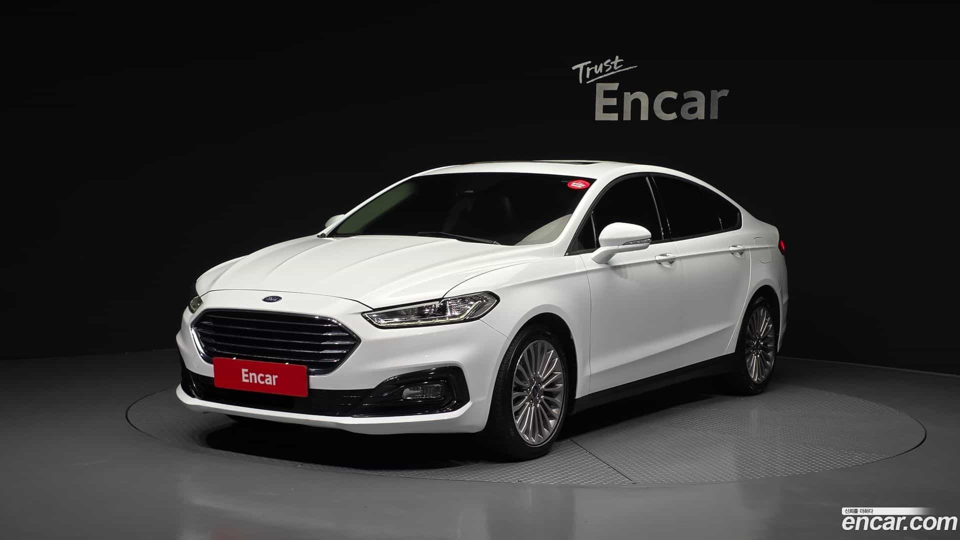 Mondeo Ford 2020.11-OUTER-001