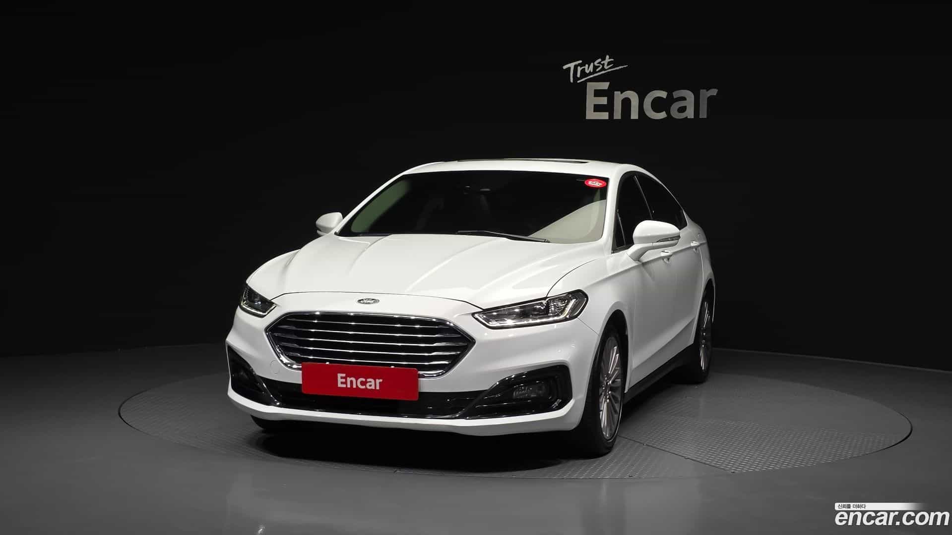 Mondeo Ford 2020.11-OUTER-003