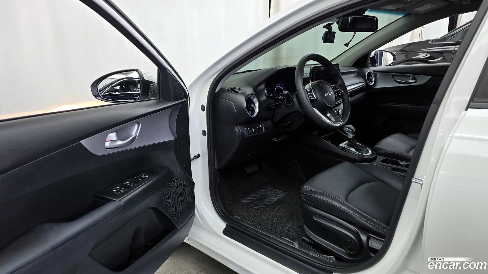 K3 Kia 2024.4-INNER-010