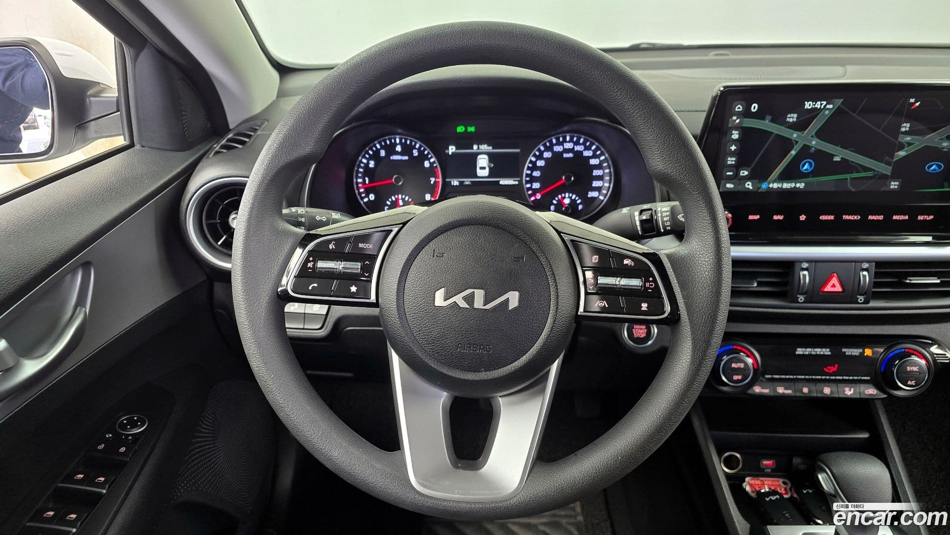 Main__Slider__Photo:K3 Kia 2024.4-12