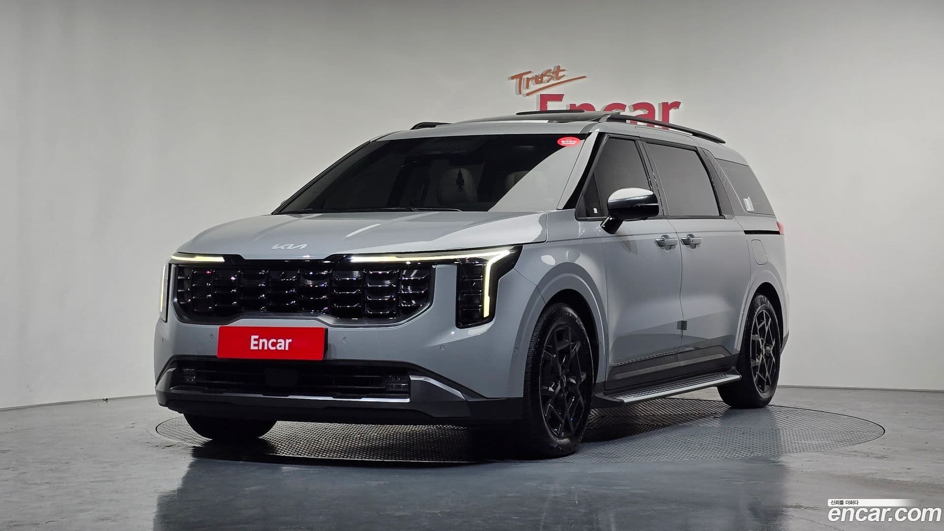 Main__Slider__Photo:Canival Kia 2024.0-0