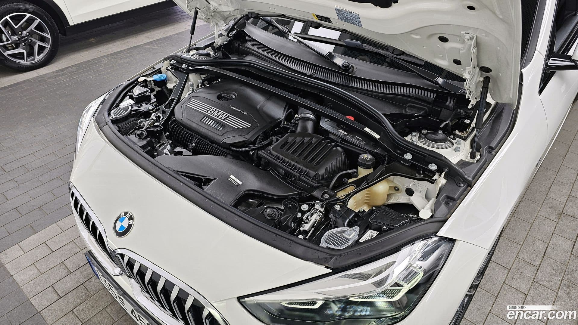 Main__Slider__Photo:2-Series BMW 2023.8-5