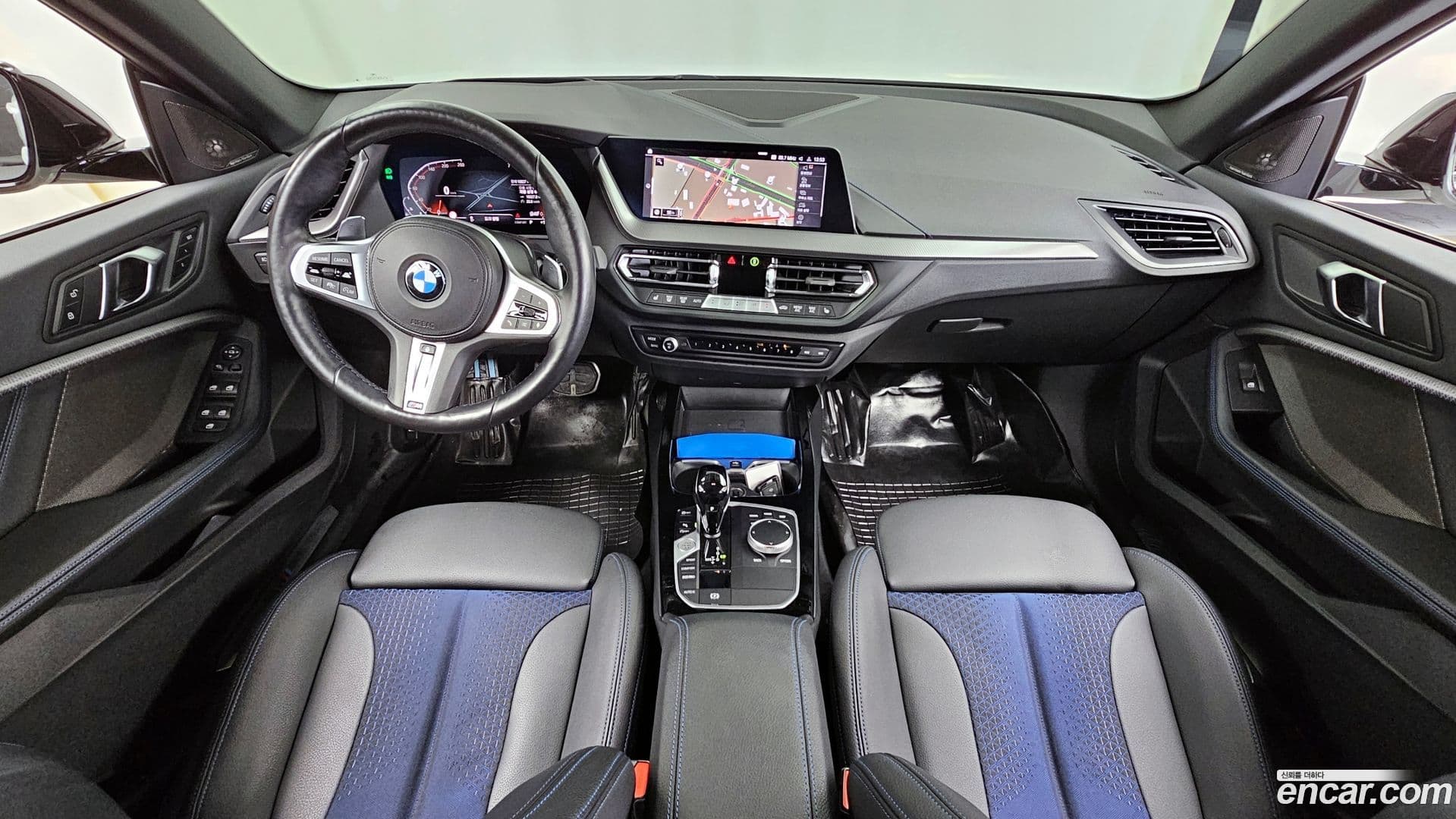 Main__Slider__Photo:2-Series BMW 2023.8-6