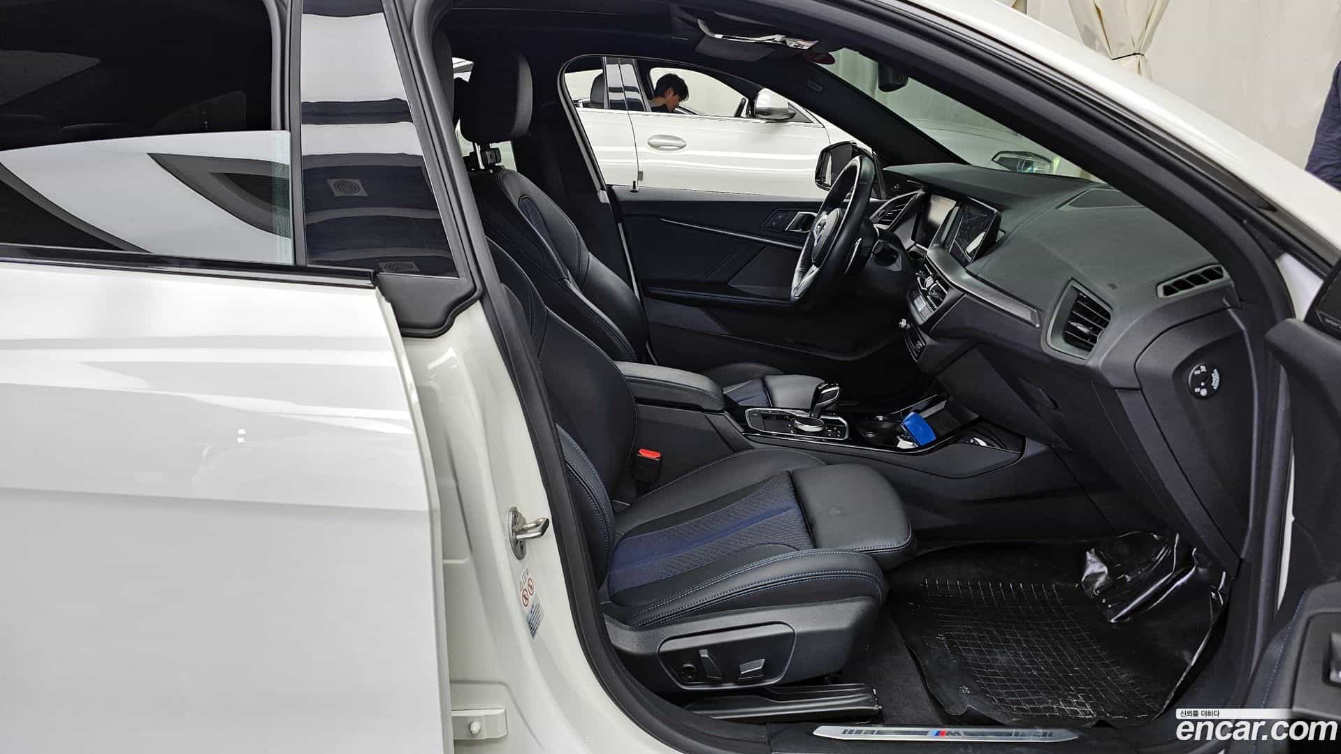 2-Series BMW 2023.8-OPTION-015