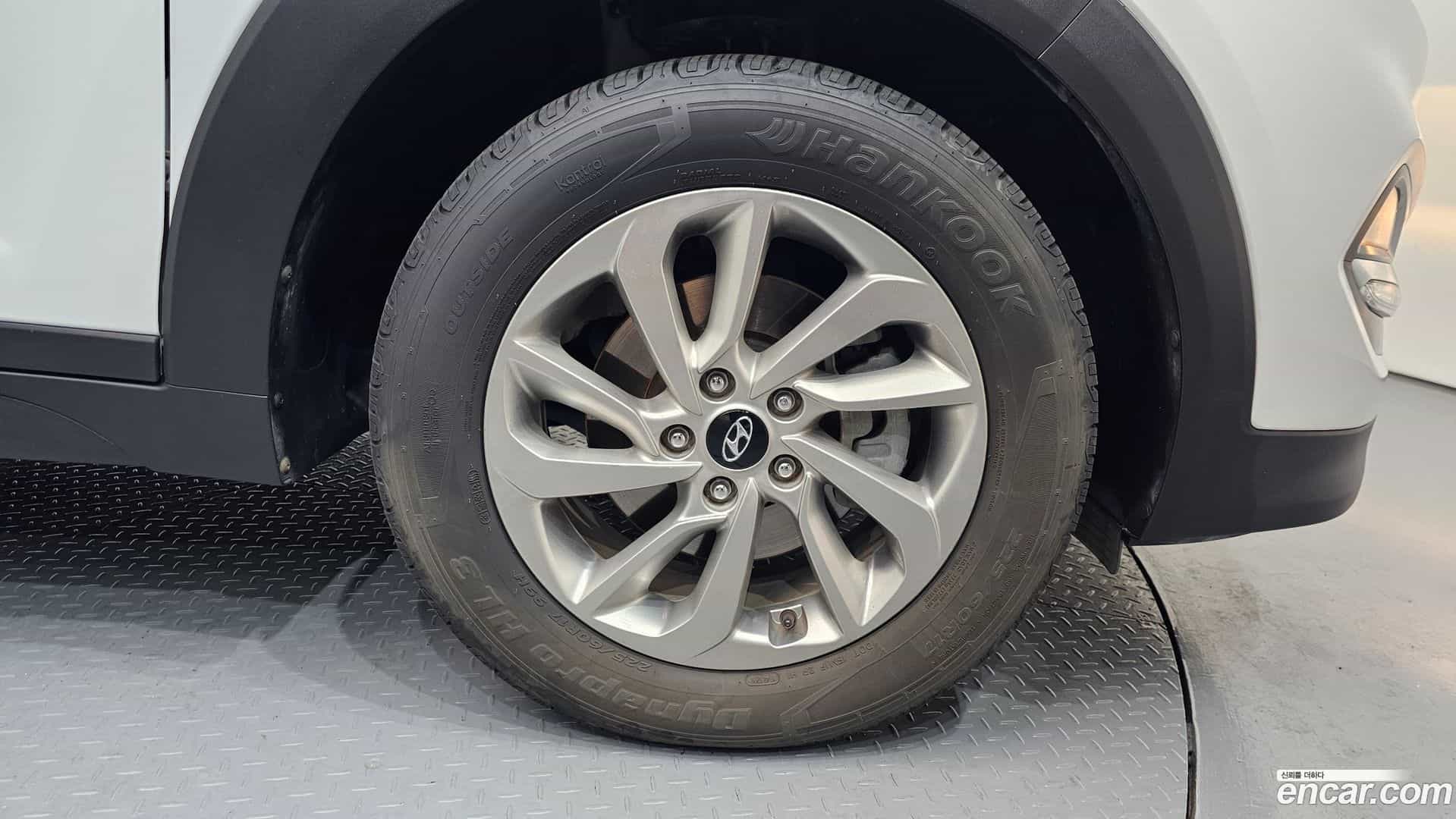 Tucson Hyundai 2017.8-OUTER-005