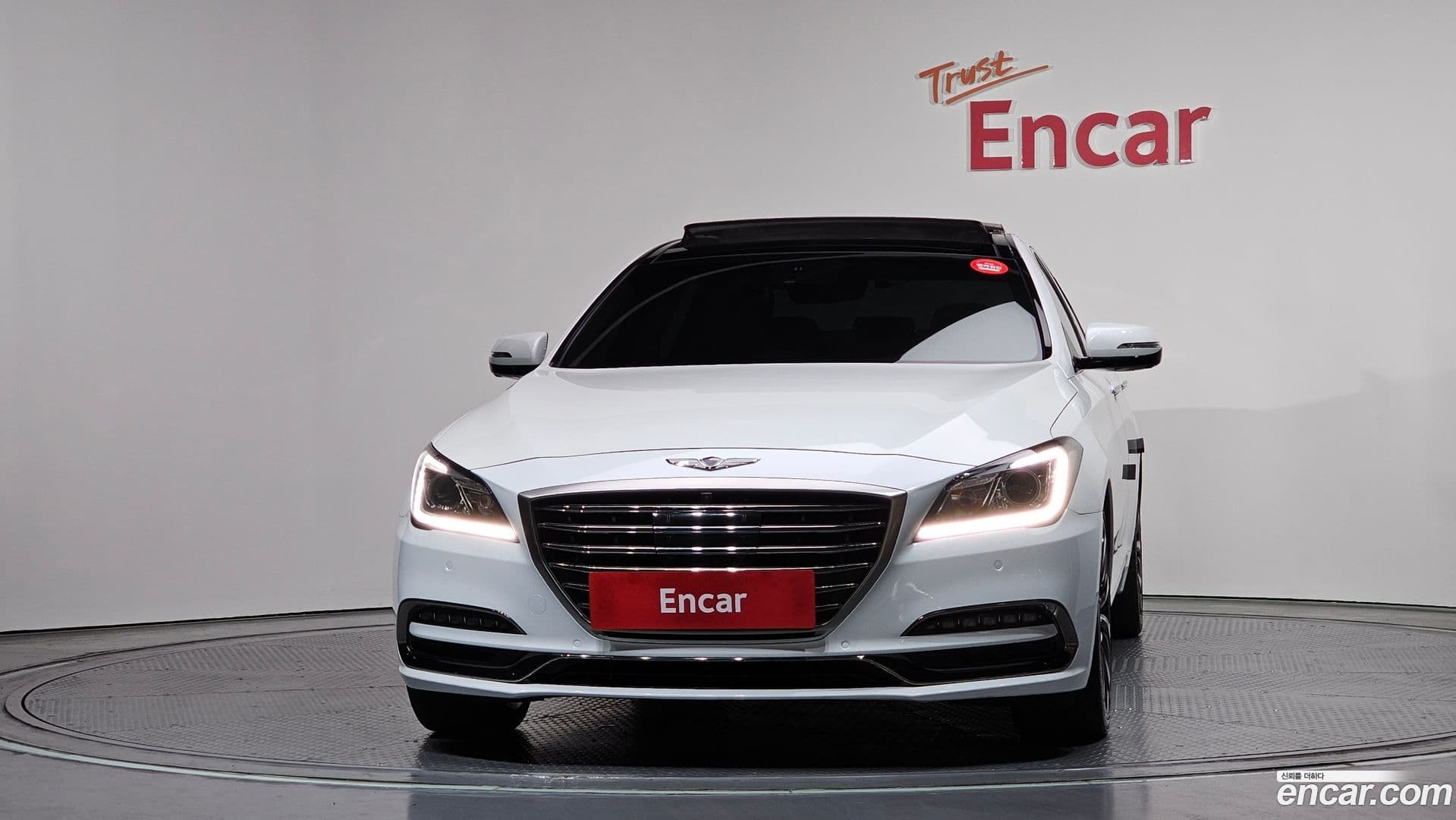 Main__Slider__Photo:G80 Genesis 2020.0-2