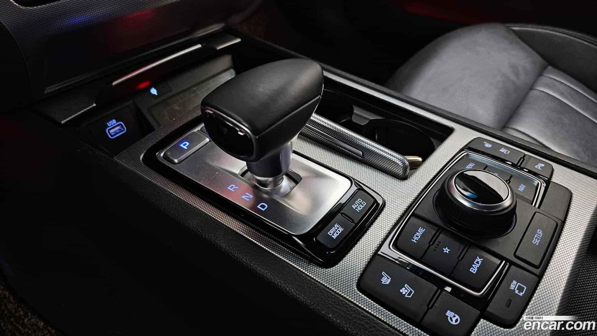 G80 Genesis 2020.0-INNER-009