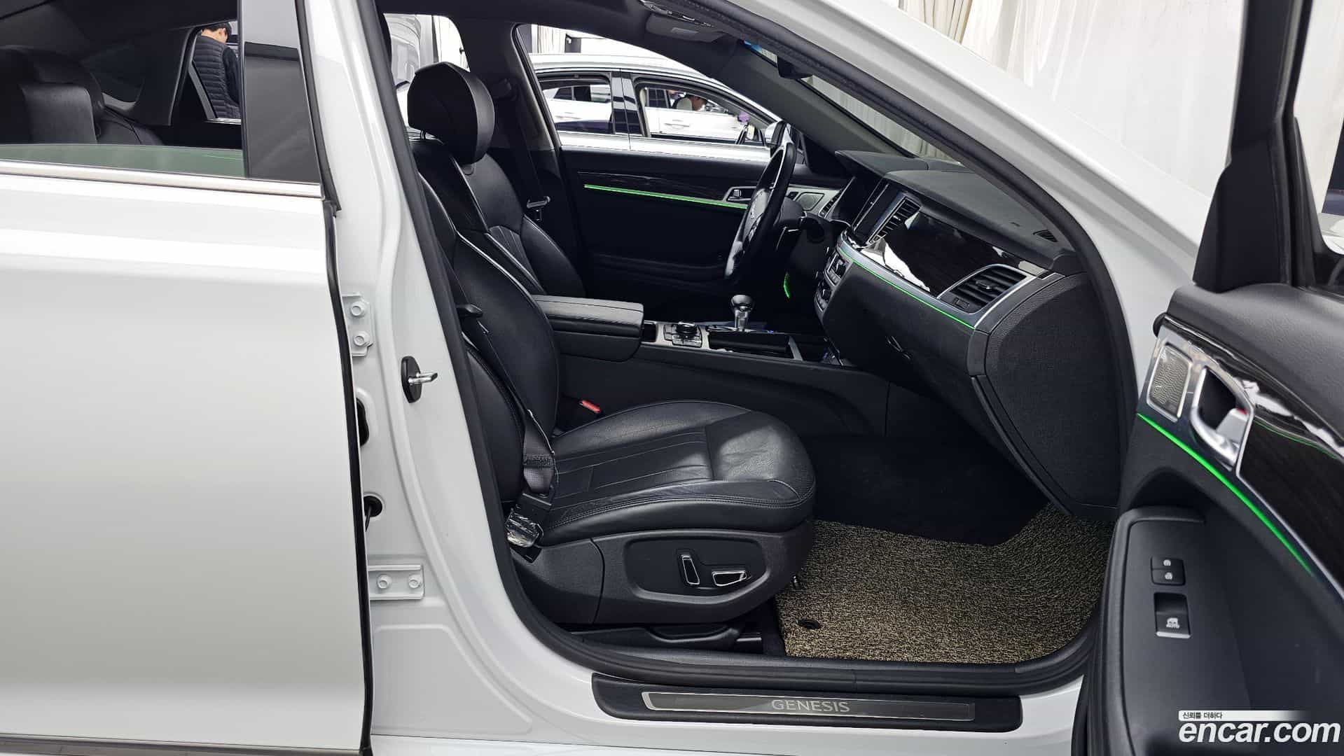 G80 Genesis 2020.0-OPTION-015